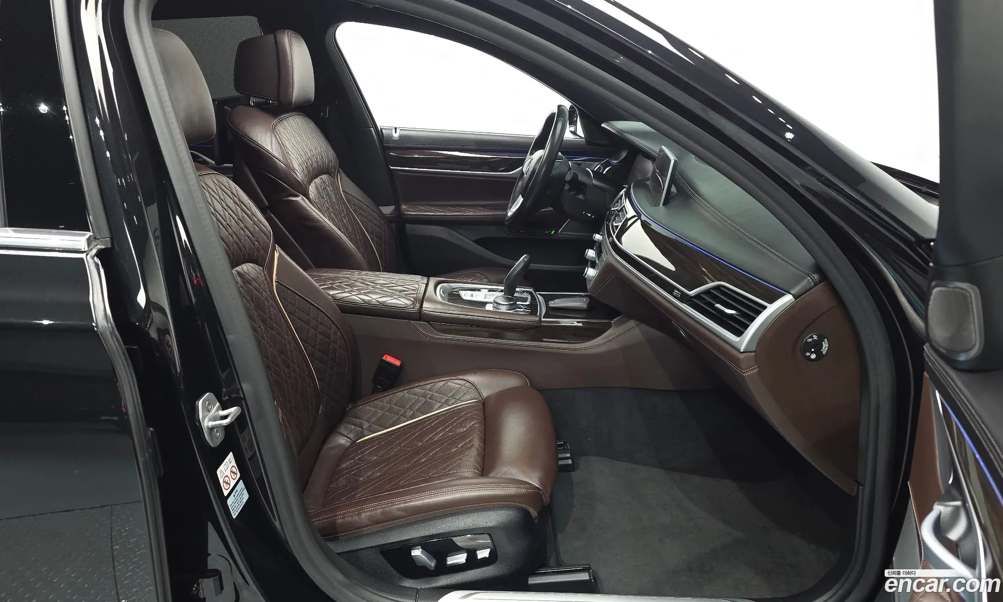 BMW 7 Series 2020 — 16