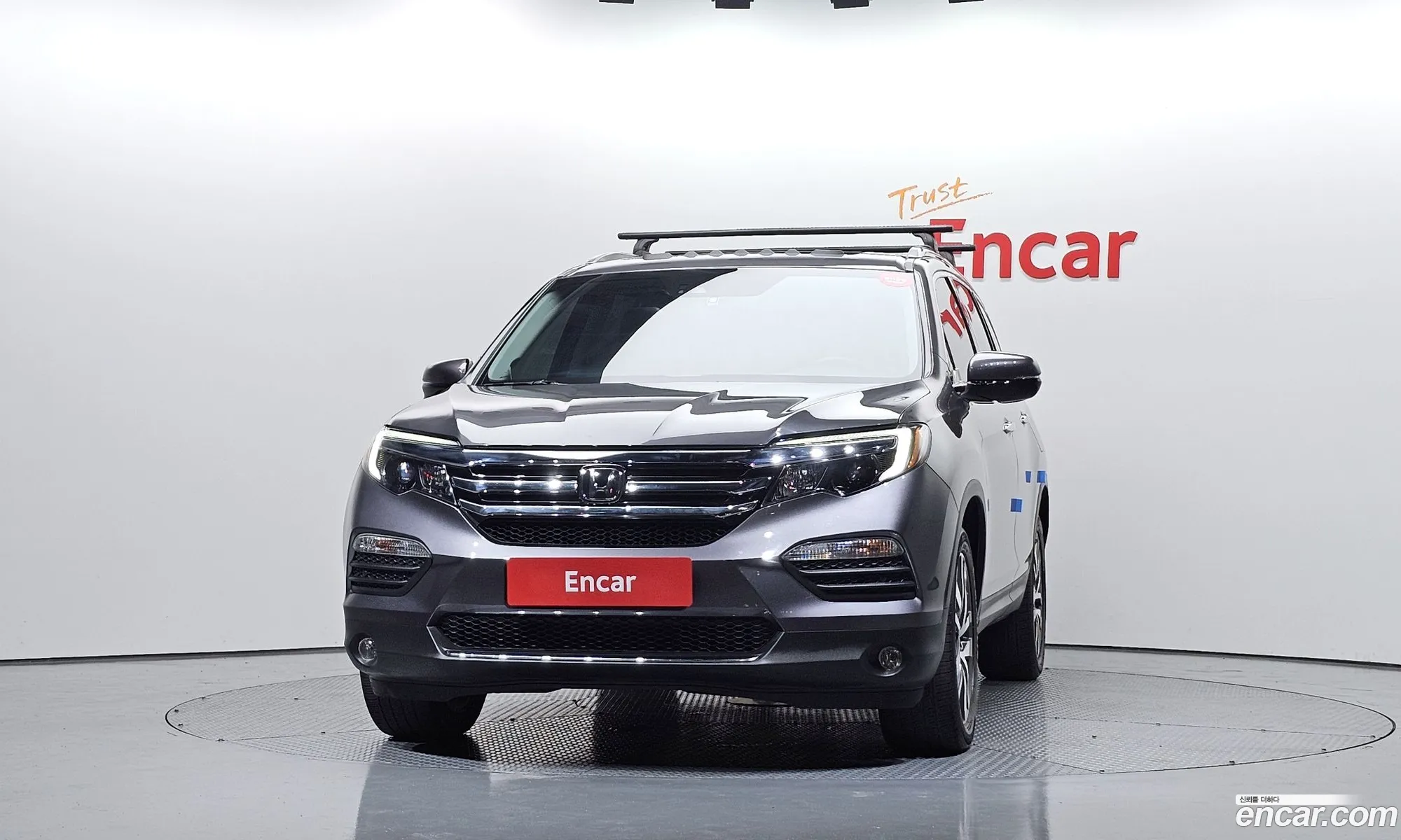Honda Pilot 2017 5FNYF6850HB200319 — 4