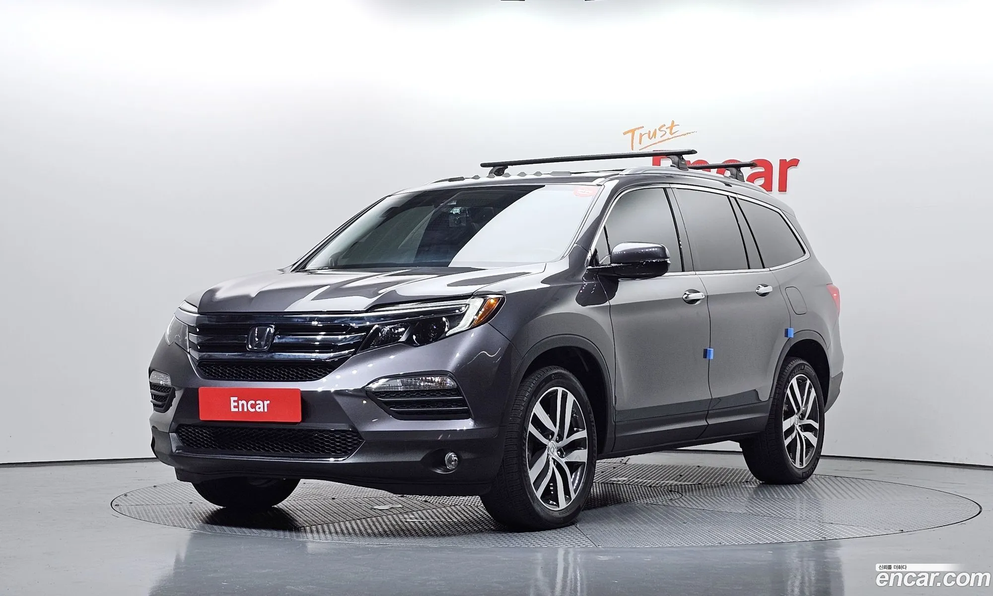 Honda Pilot 2017 5FNYF6850HB200319 — 8