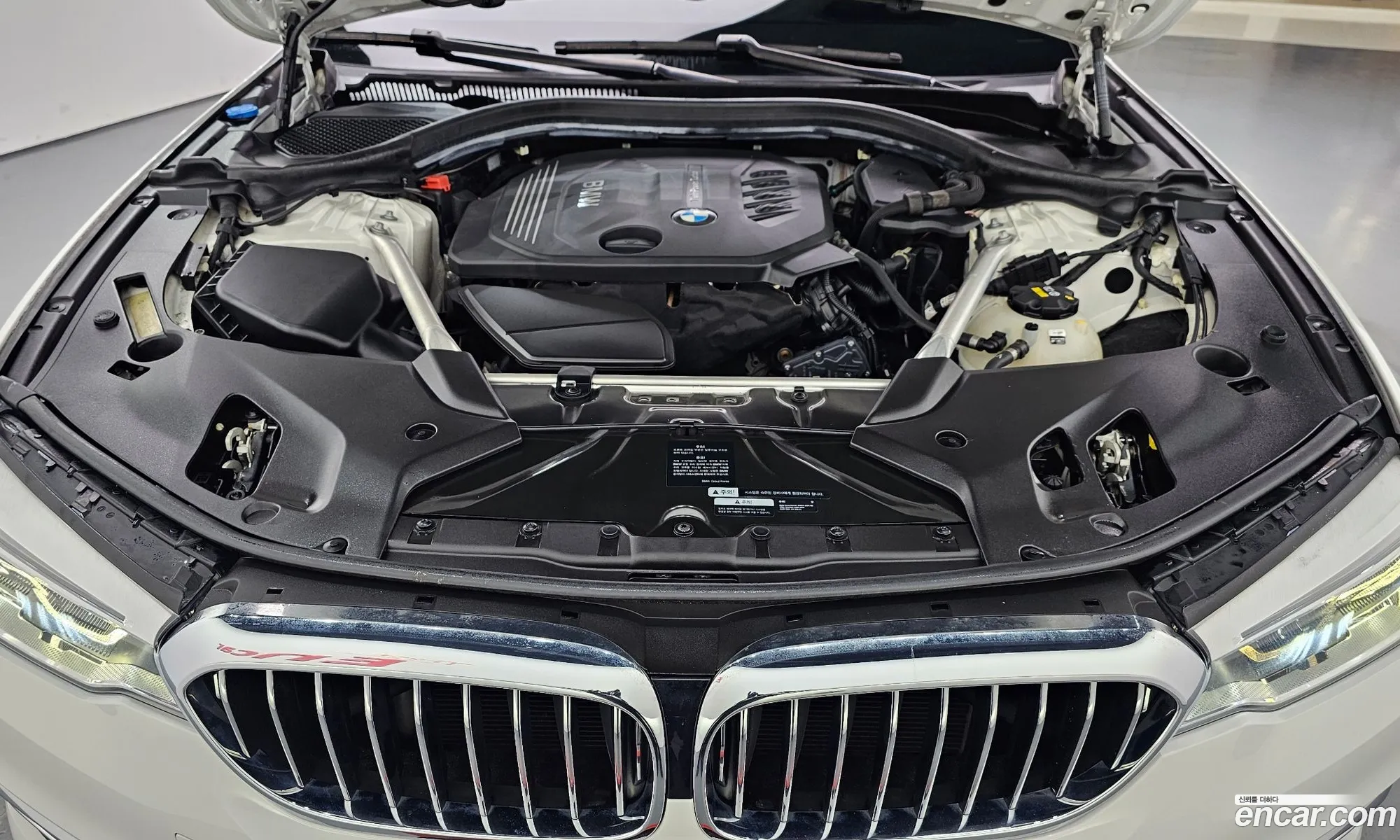 BMW 5 Series 2018 WBAJC3100JDB28664 — 27