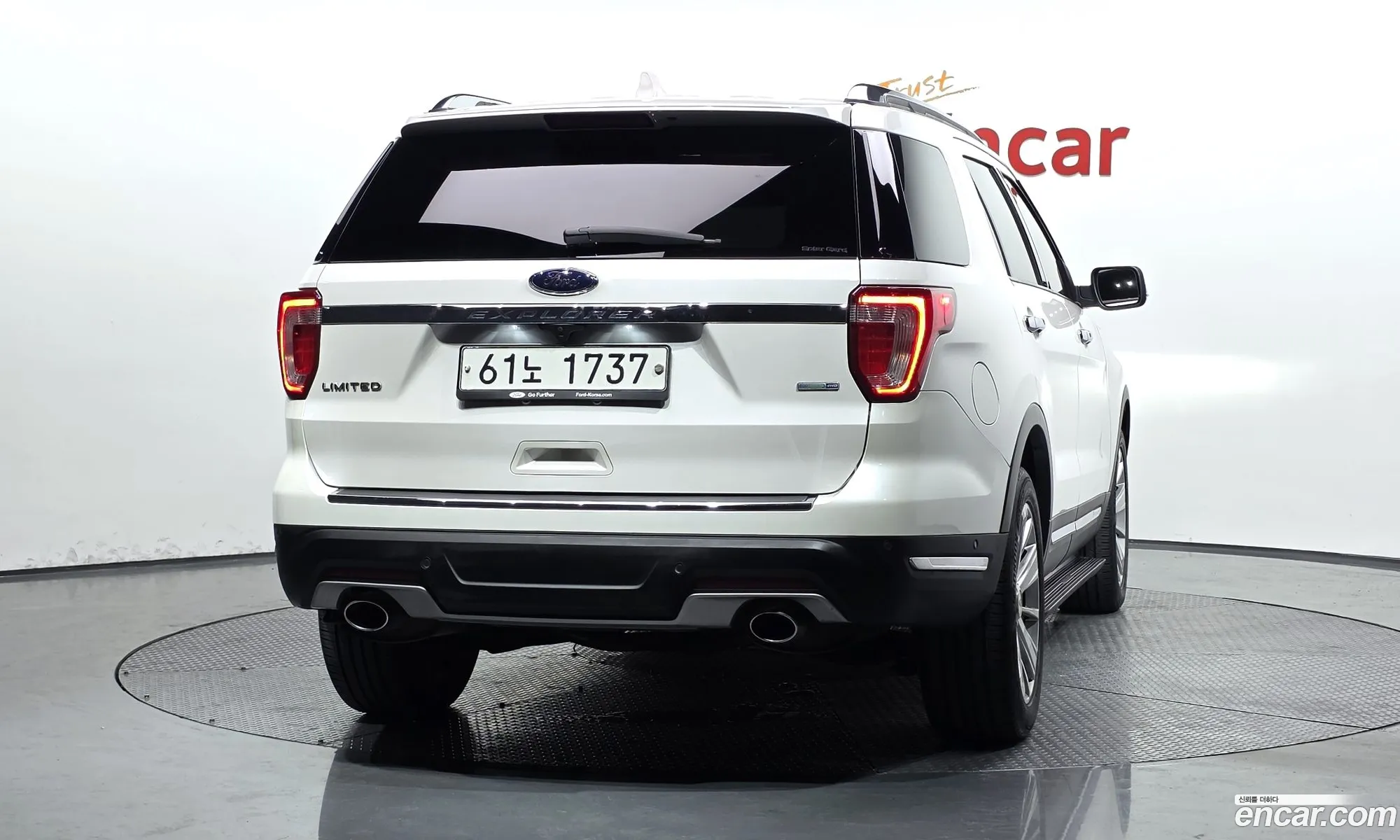 Ford Explorer 2019 — 2
