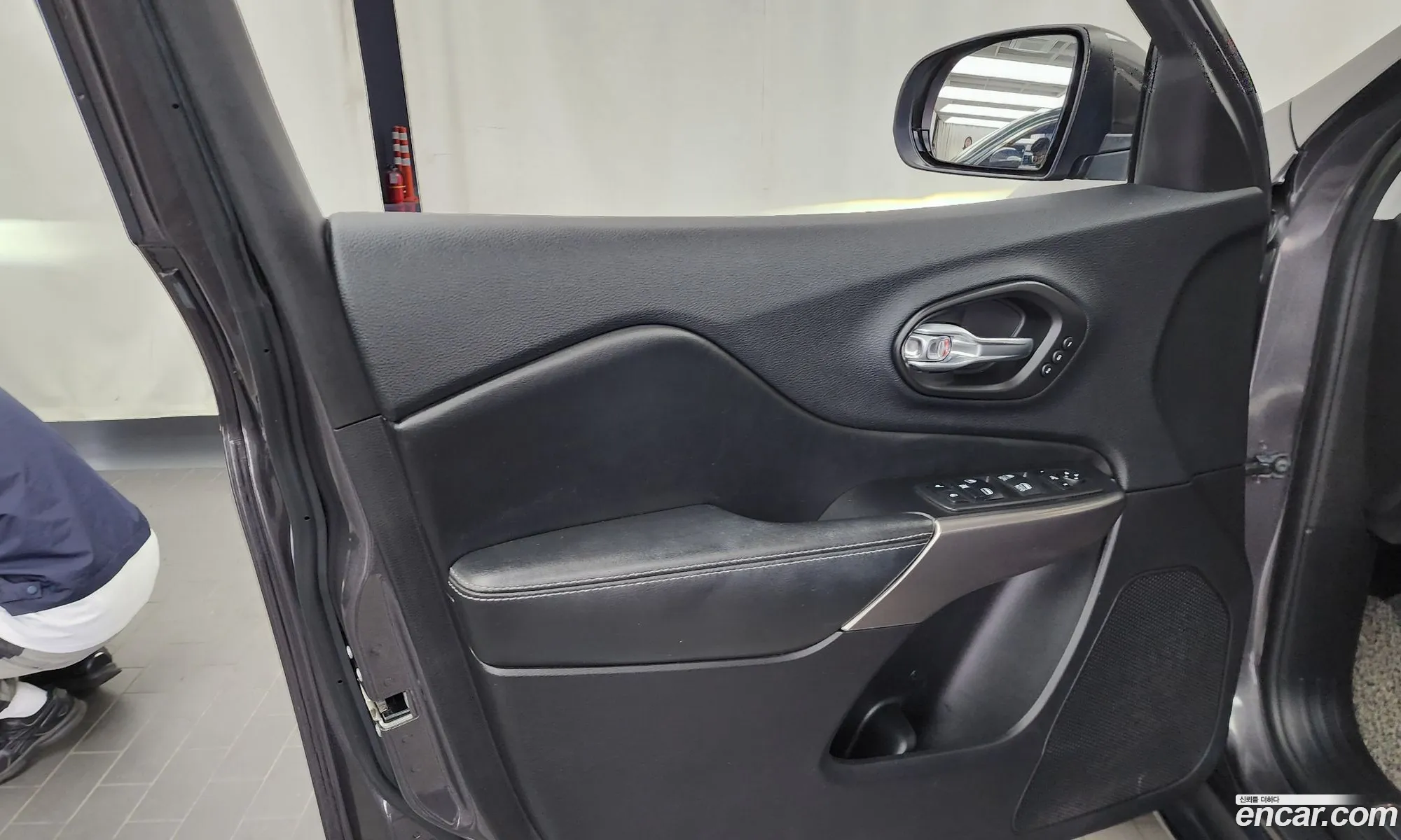 Jeep Cherokee 2020 1C4PJMDB1LD508151 — 16