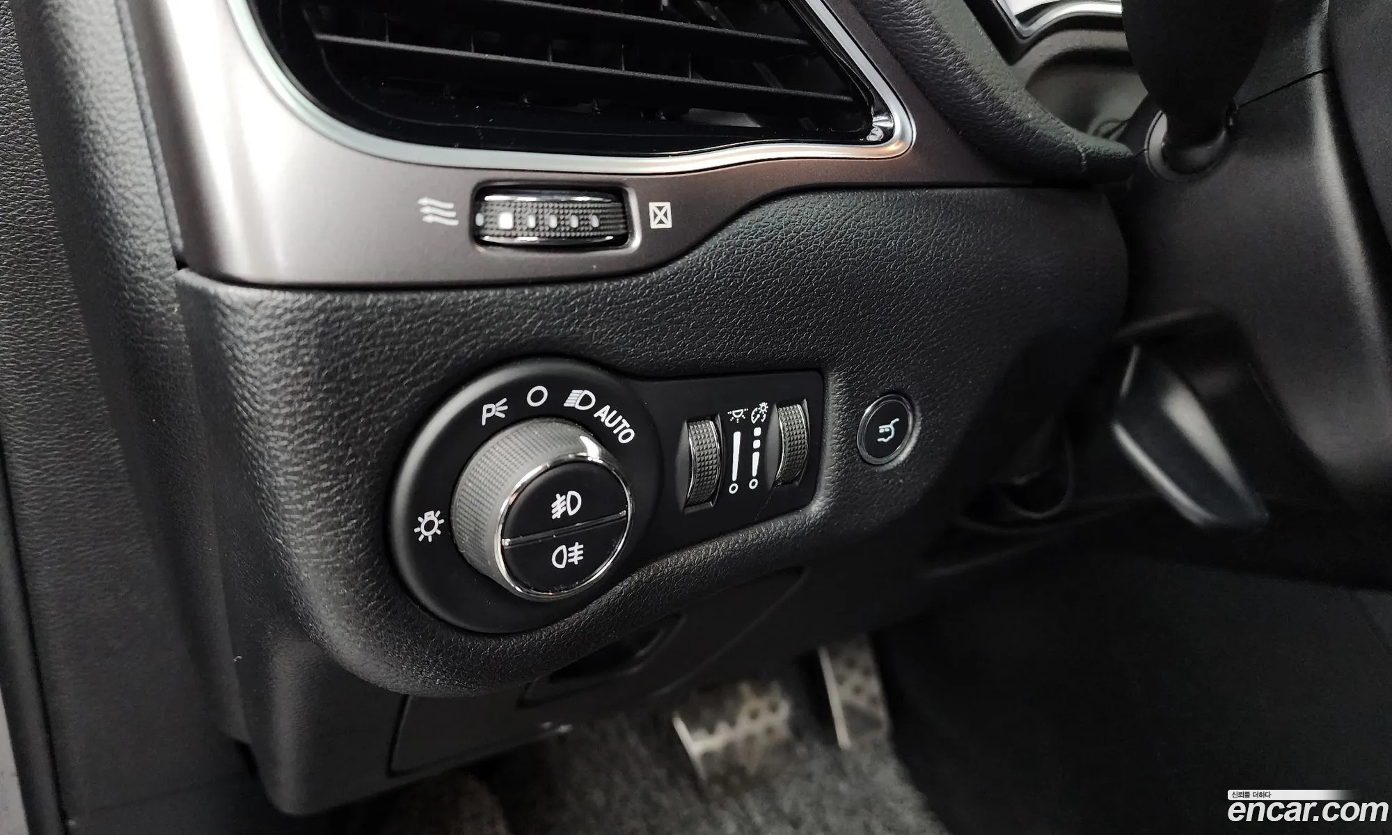 Jeep Cherokee 2020 1C4PJMDB1LD508151 — 21