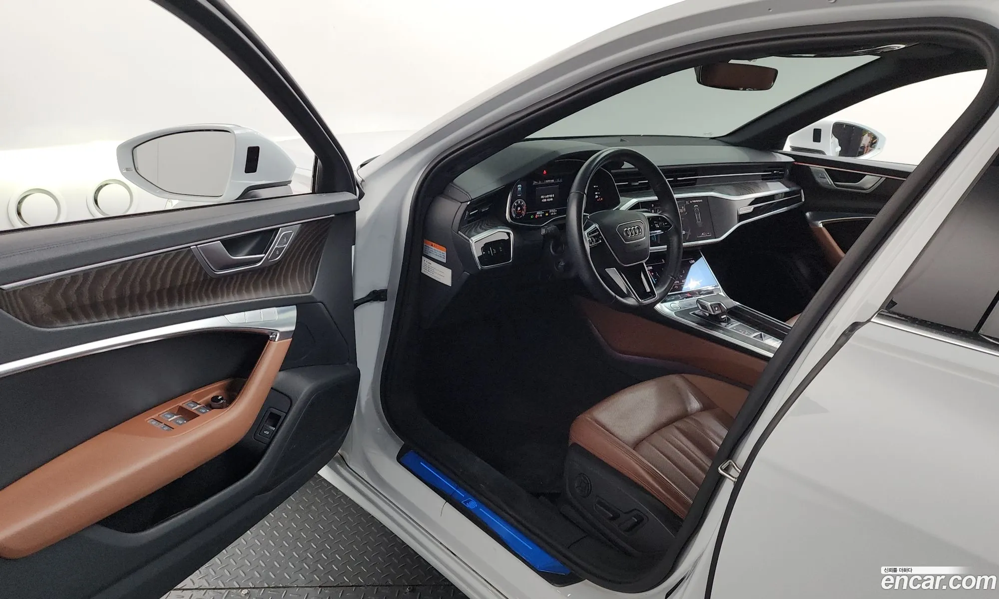 Audi A6 2020 WAUZZZF23LN066475 — 10