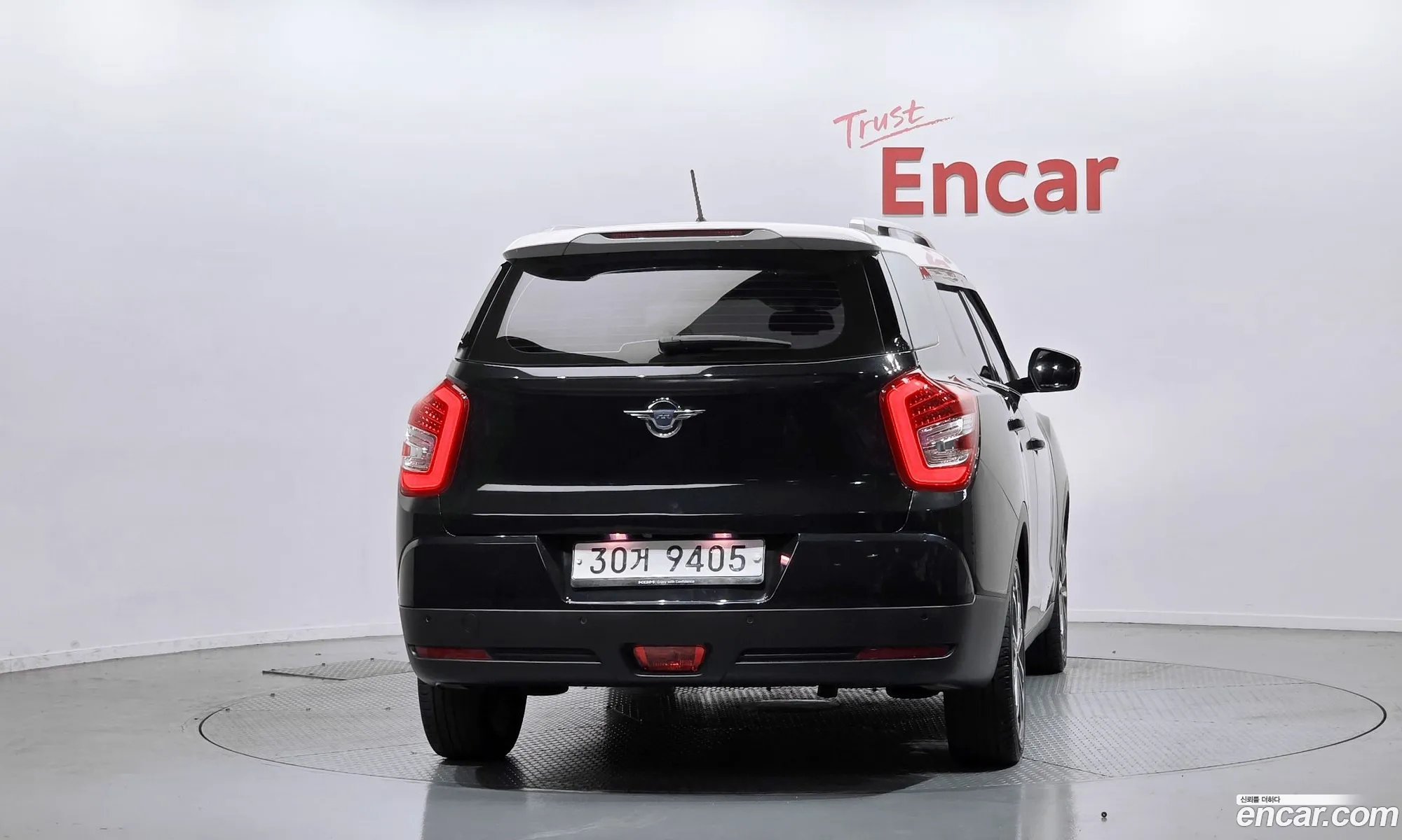 KG Mobility (SsangYong) Tivoli Air 2016 — 3