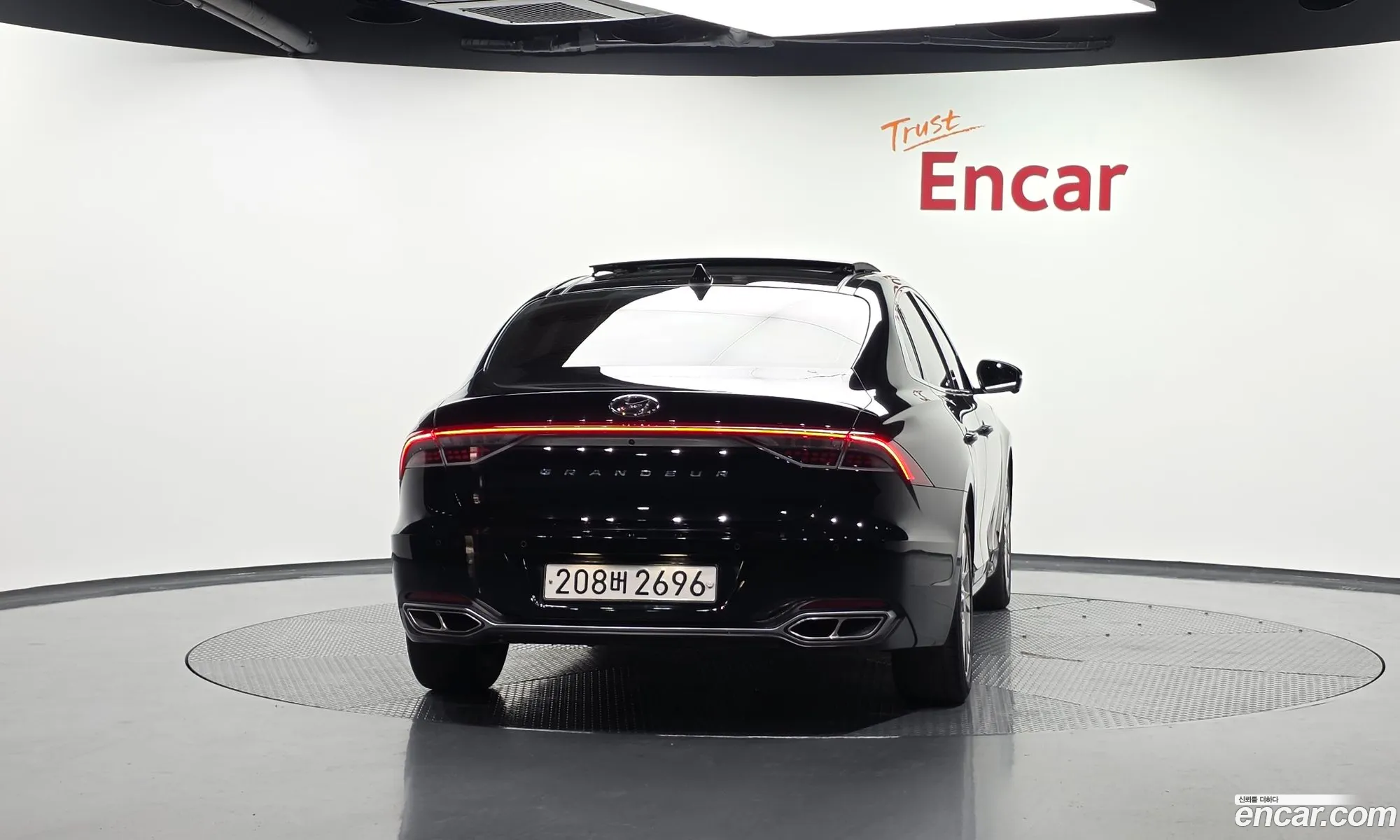 Hyundai Grandeur IG Hybrid 2020 — 4