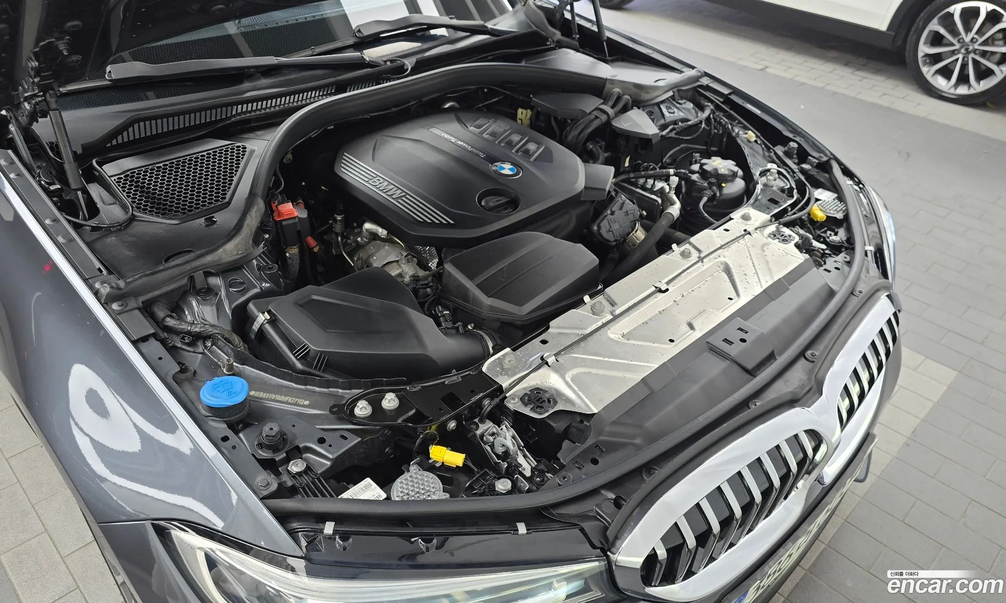 BMW 3 Series 2020 — 16