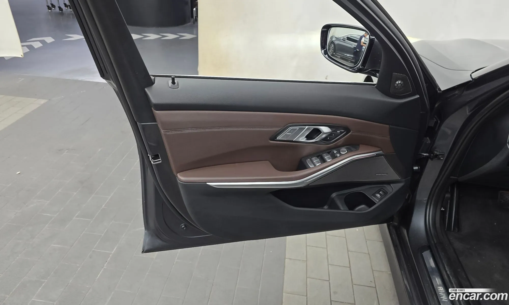 BMW 3 Series 2020 — 25