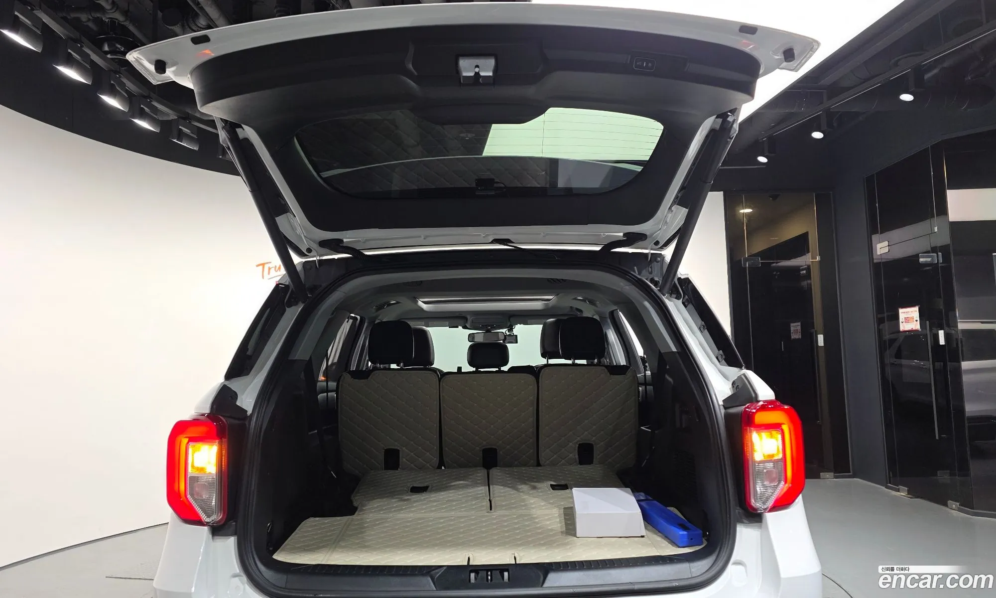 Ford Explorer 6th Gen 2022 1FMSK8FH3NGB80390 — 27