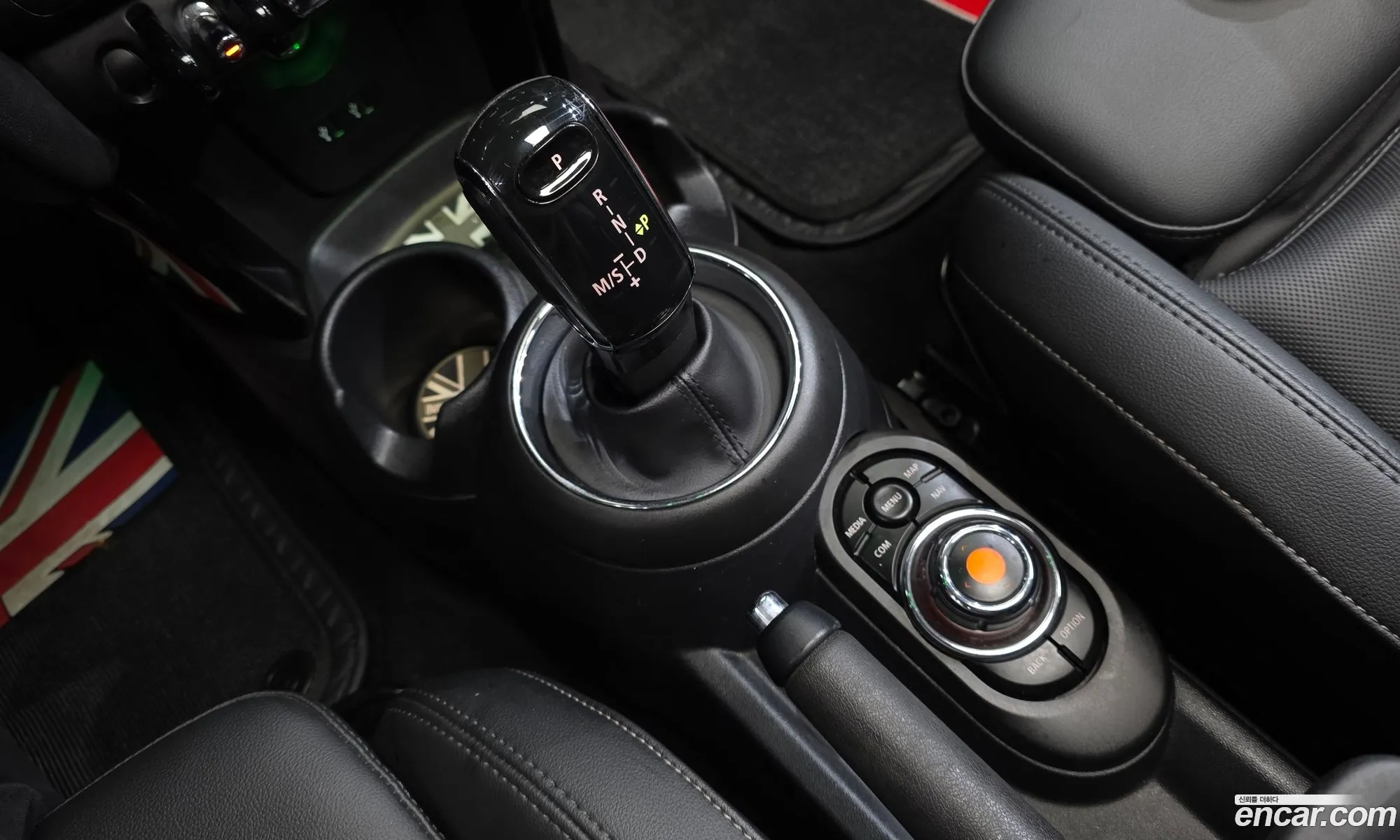 Mini Cooper 2020 — 5