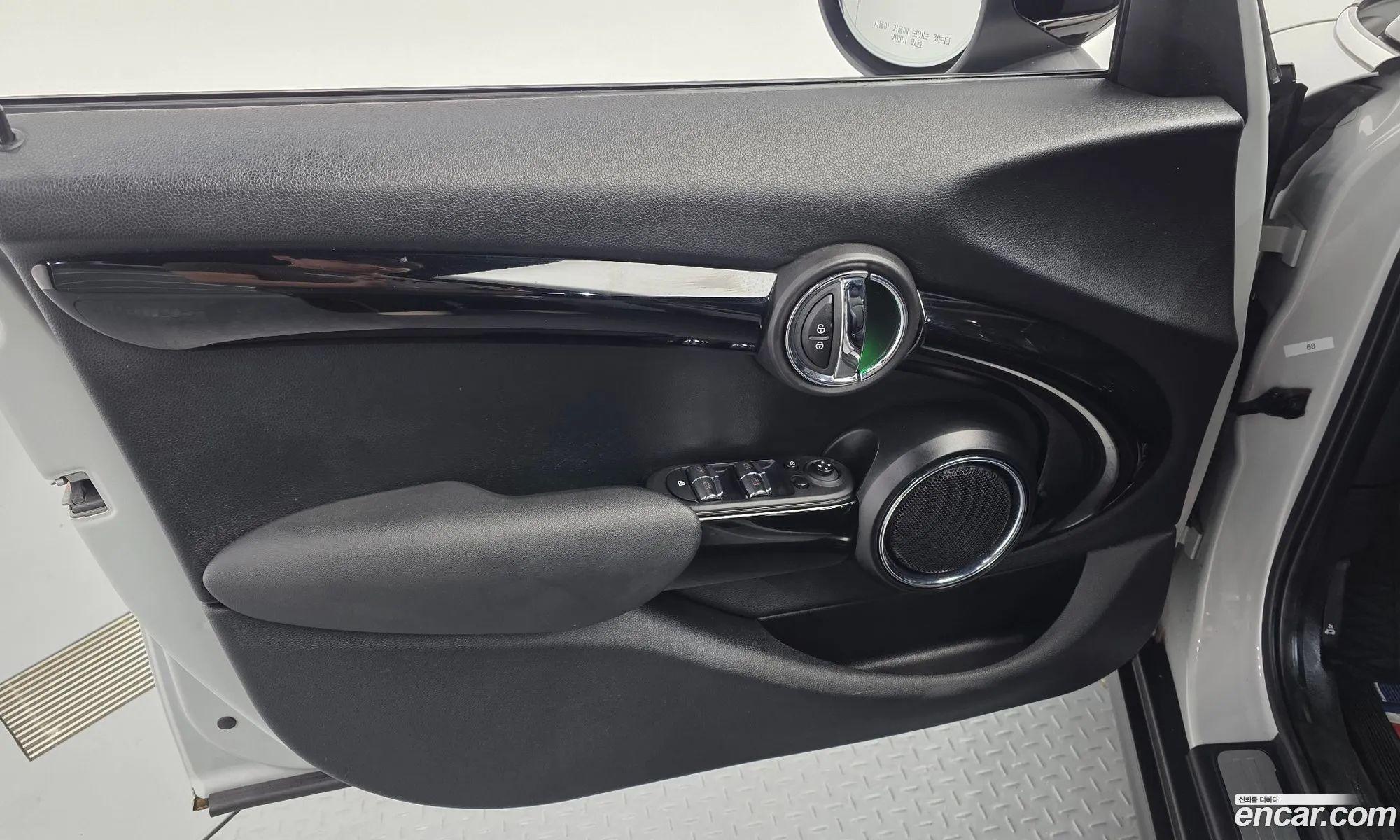 Mini Cooper 2020 — 22