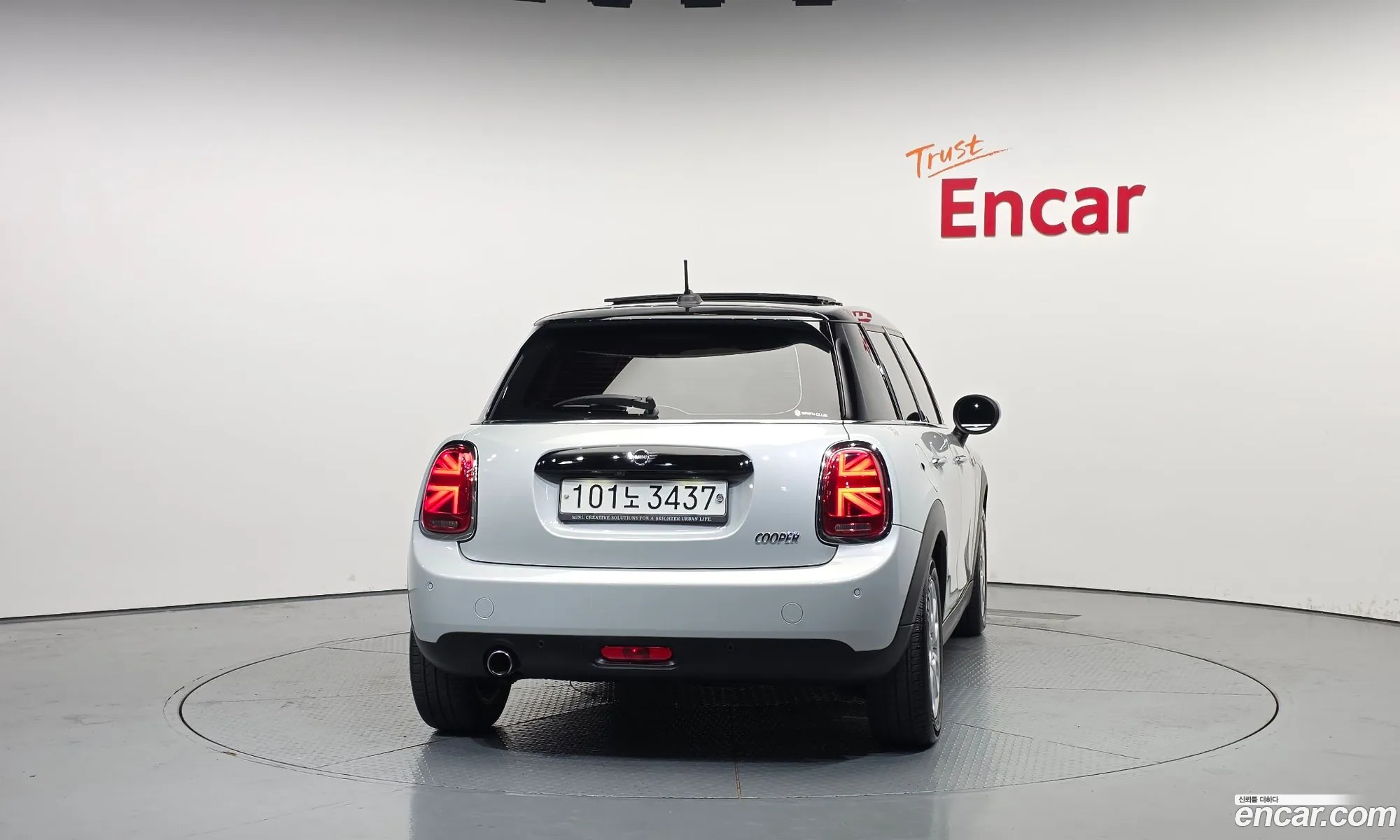 Mini Cooper 2020 — 4