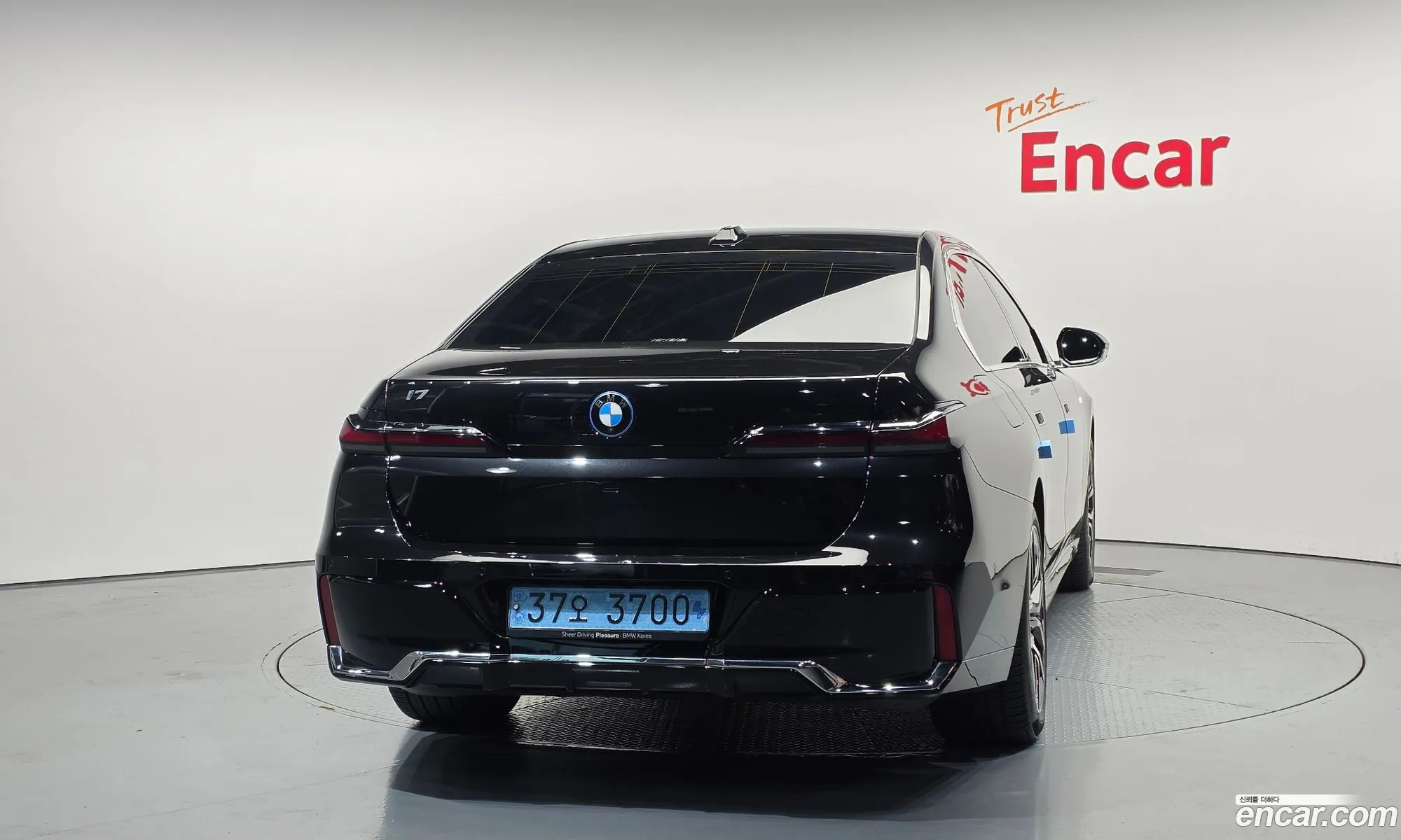 BMW i7 2024 WBY41EJ03RCS18194 — 5
