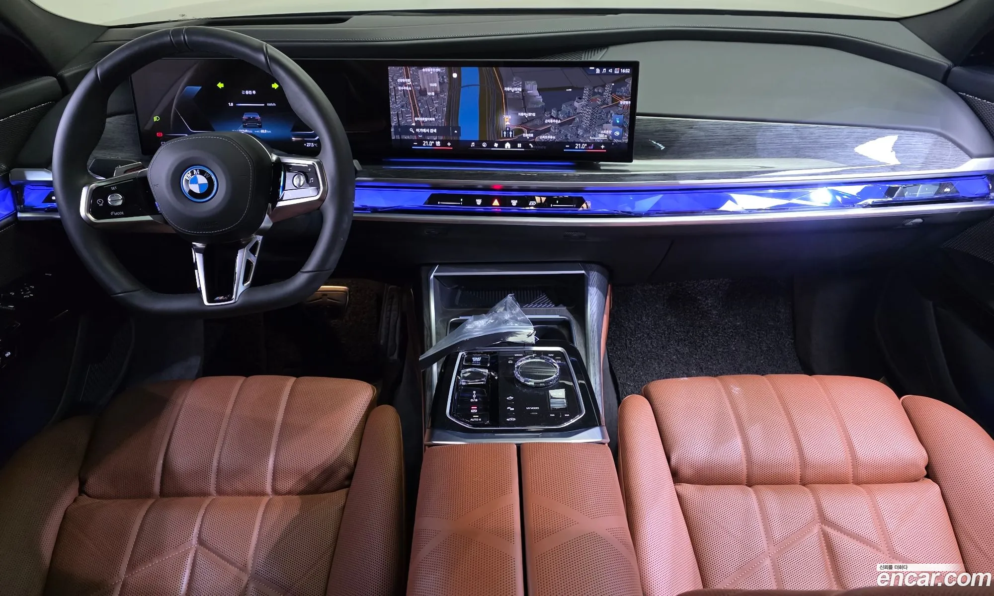 BMW i7 2024 WBY41EJ03RCS18194 — 30