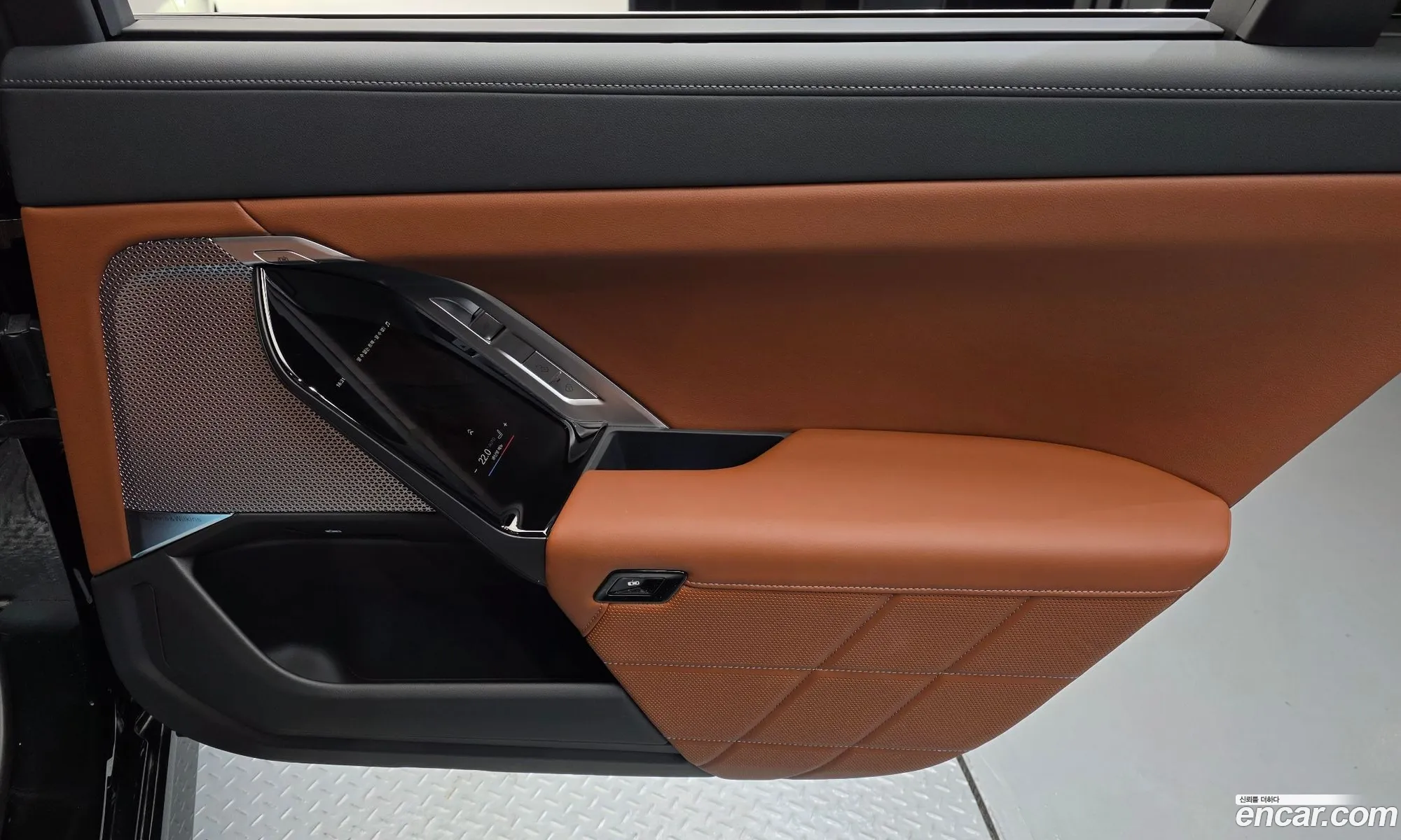 BMW i7 2024 WBY41EJ03RCS18194 — 31