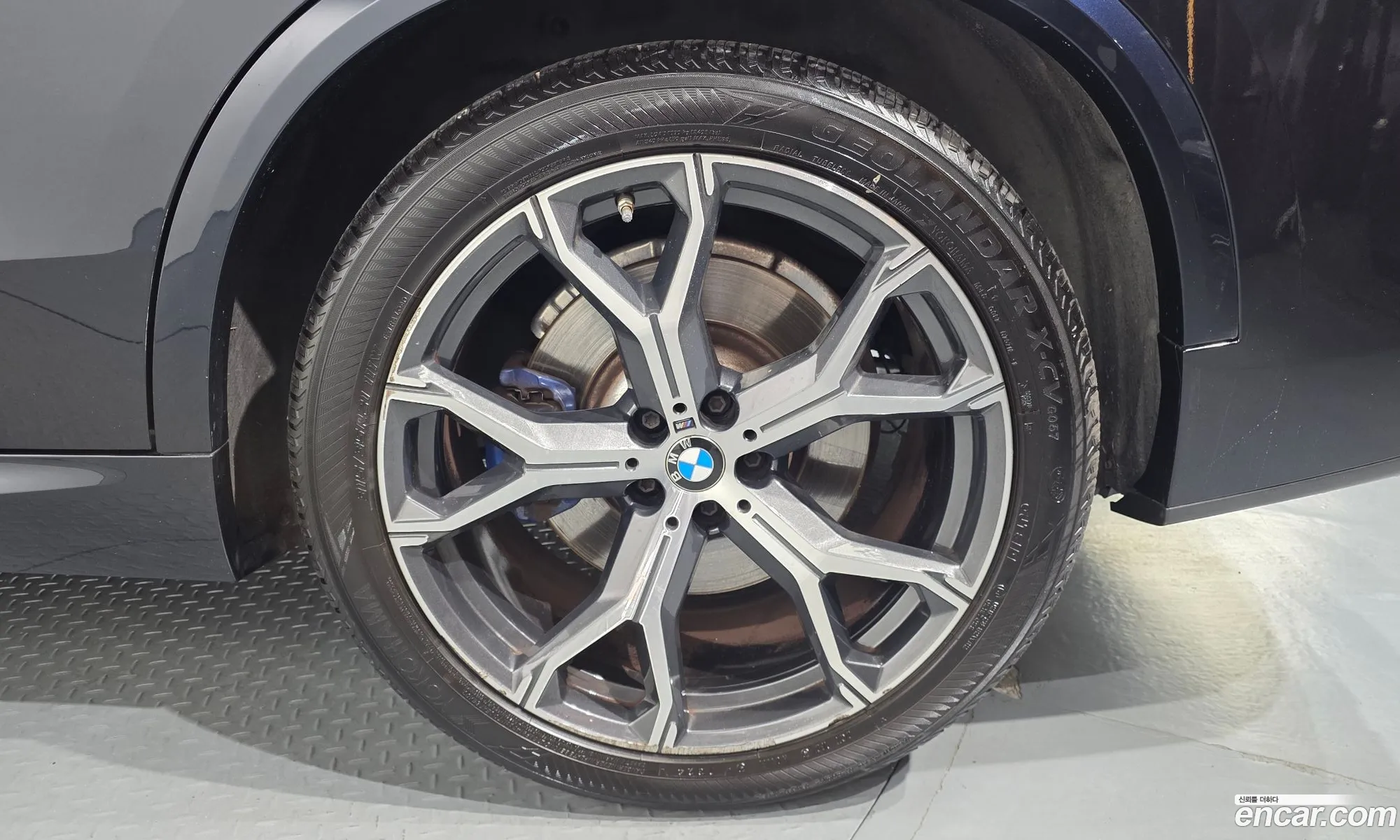 BMW X5 2021 WBATA6104M9H29406 — 18