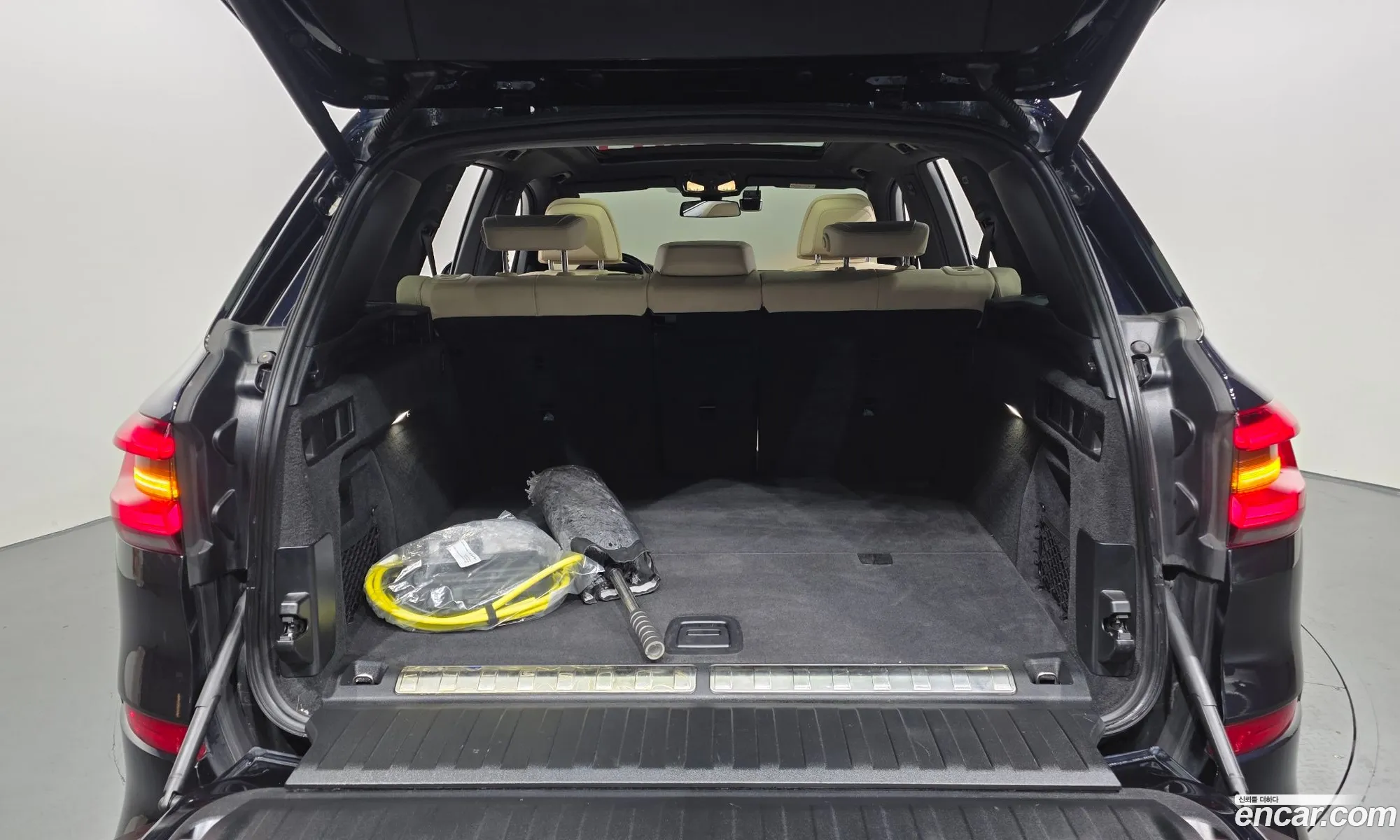BMW X5 2021 WBATA6104M9H29406 — 13