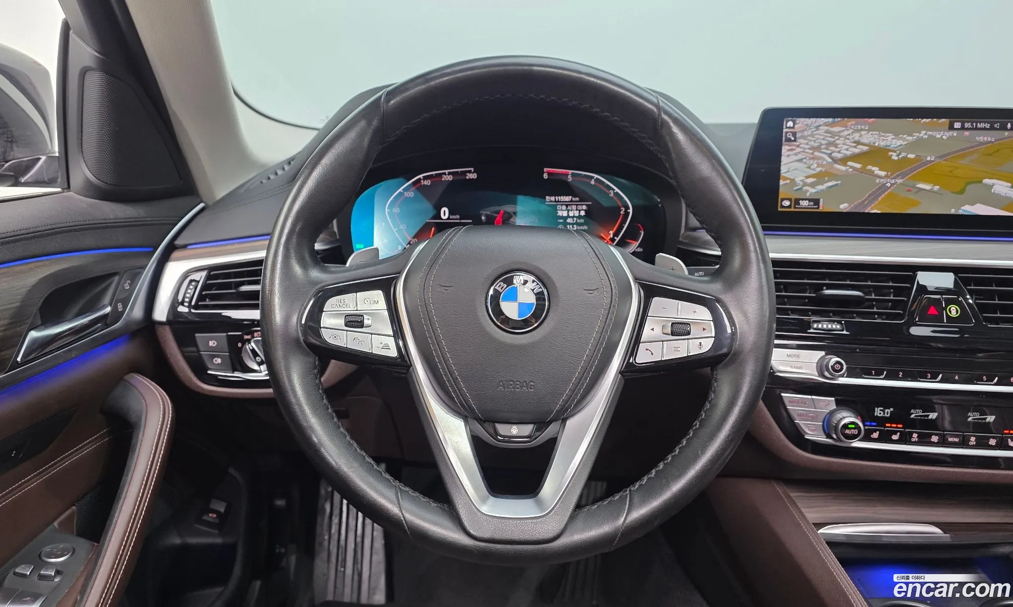 BMW 5 Series 2020 WBAJF3107LCE25706 — 24