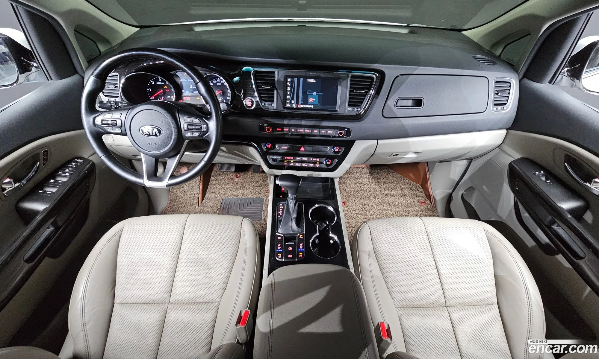 Kia Carnival 2018 — 3