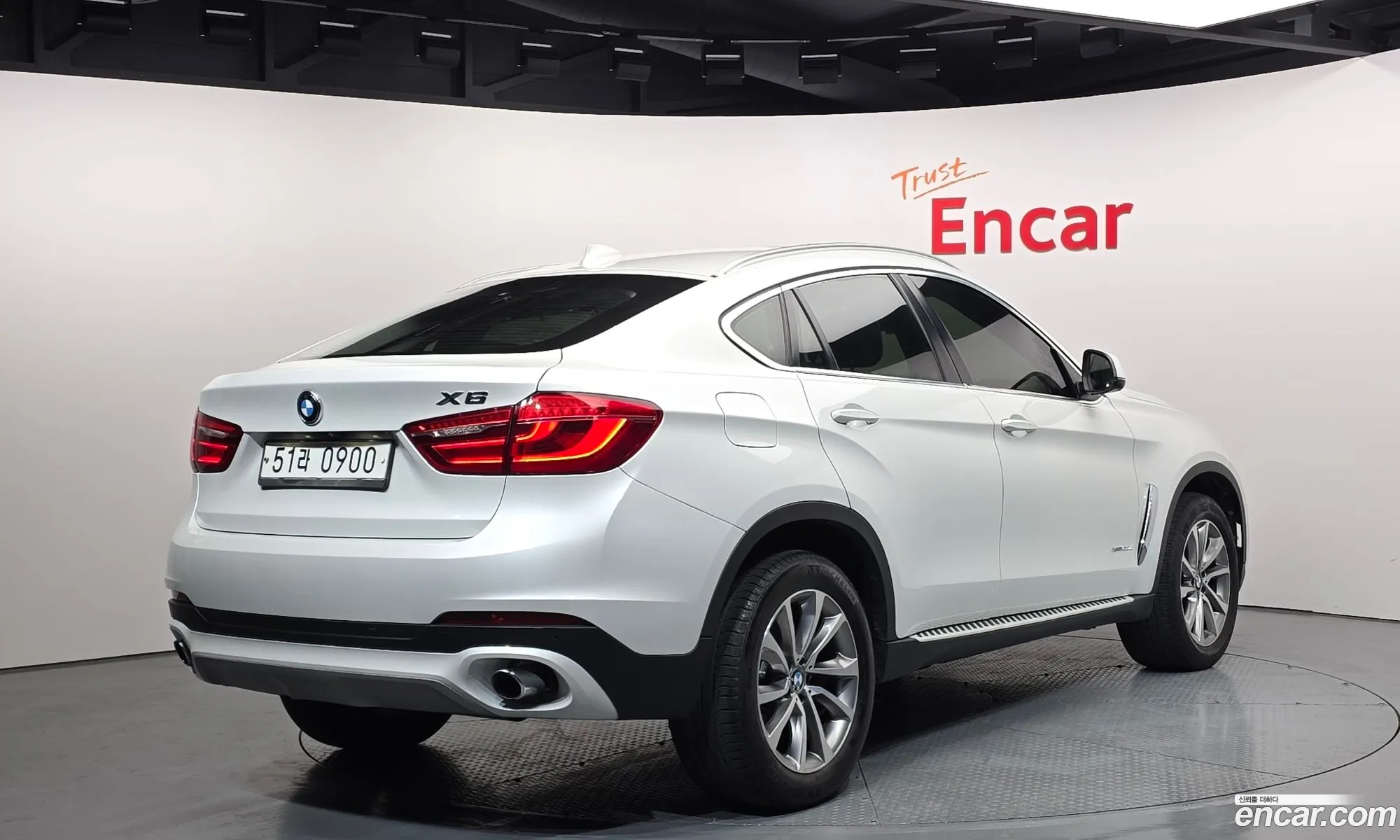 BMW X6 2015 WBAKV2100F0R23850 — 3