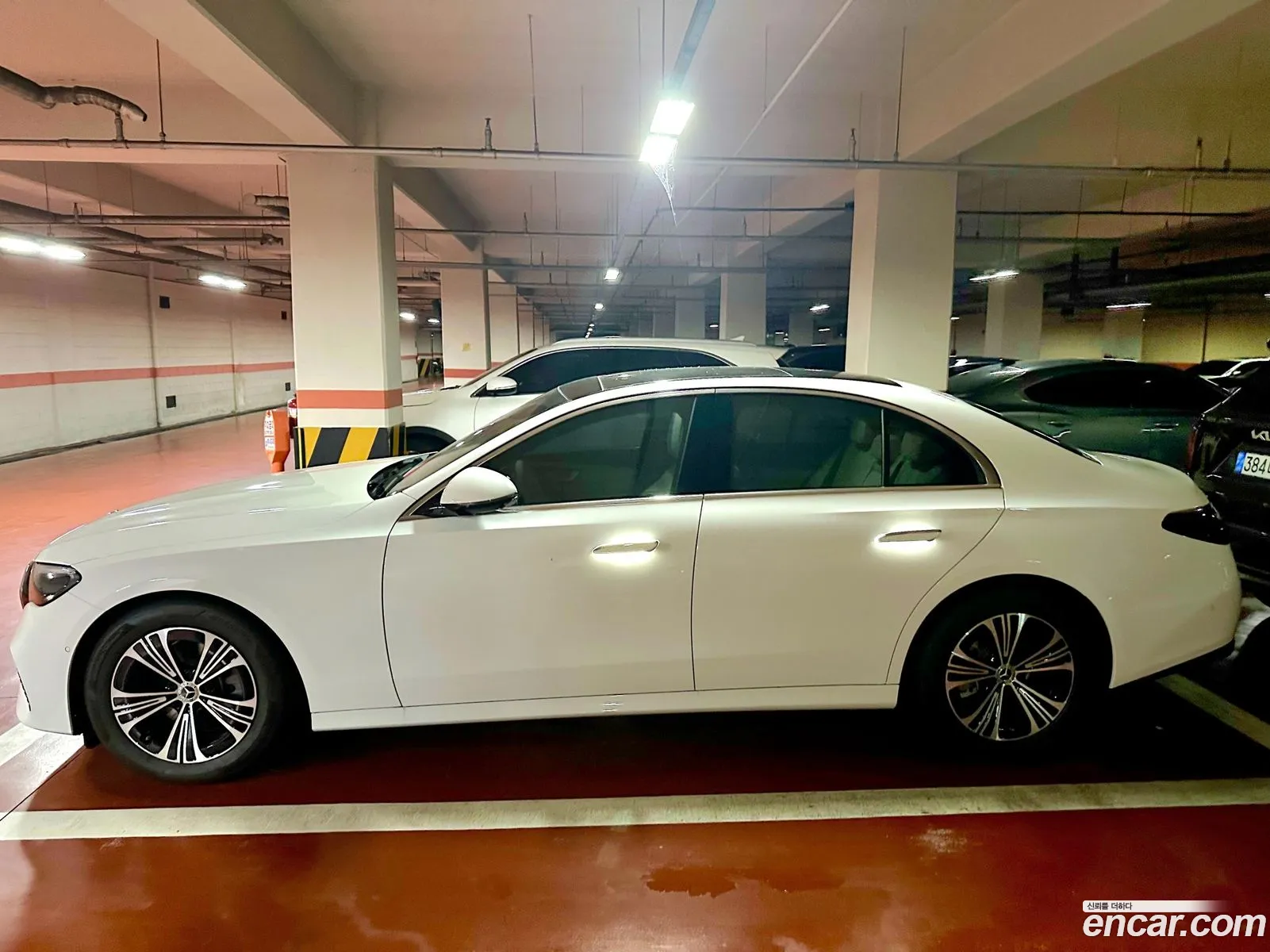 Mercedes-Benz E-Class W214 2024 — 10