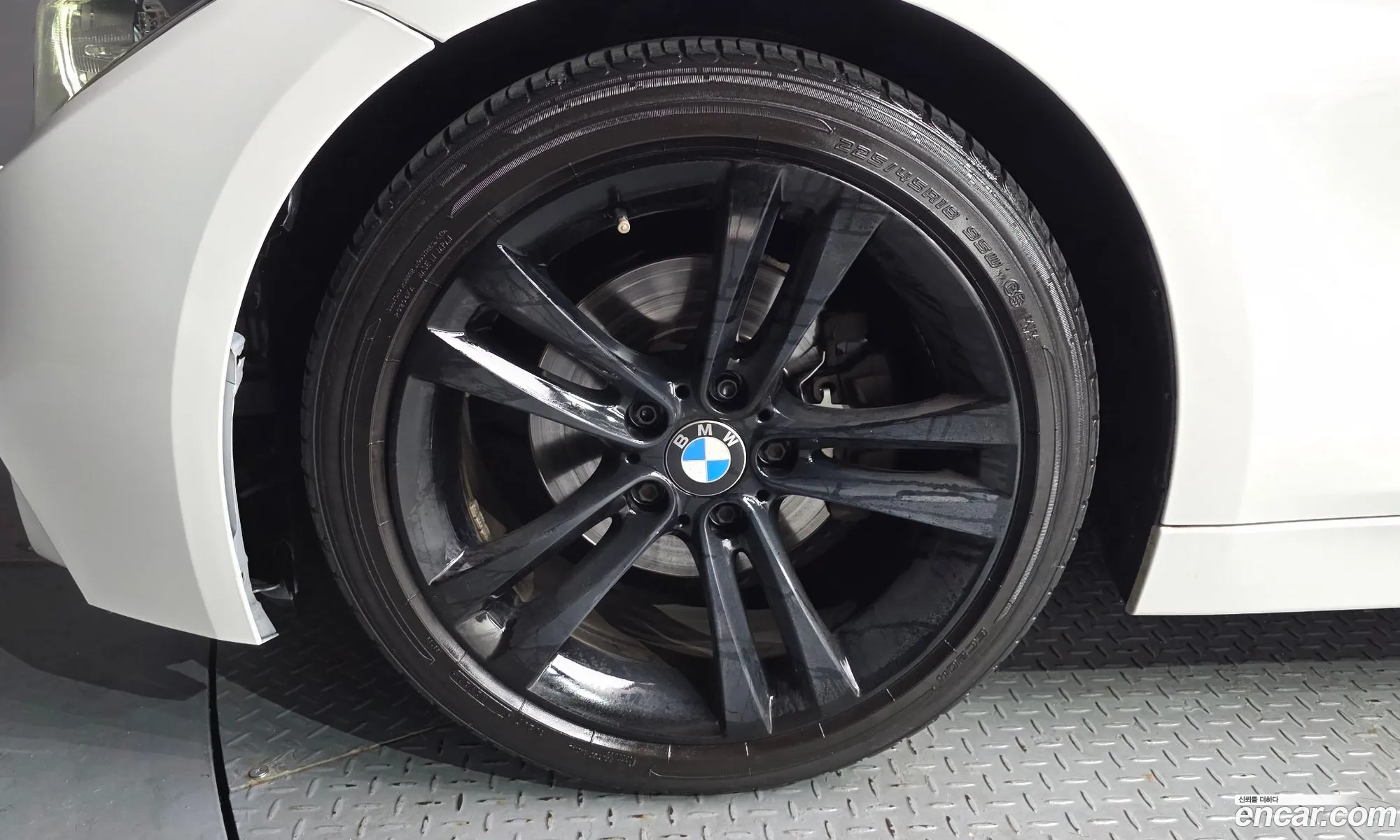BMW 3 Series 2013 WBA3D3106EF893374 — 14