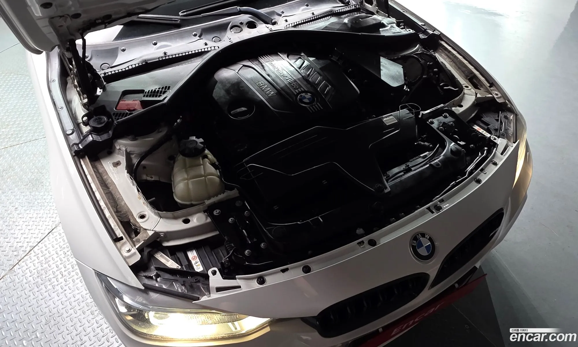 BMW 3 Series 2013 WBA3D3106EF893374 — 9