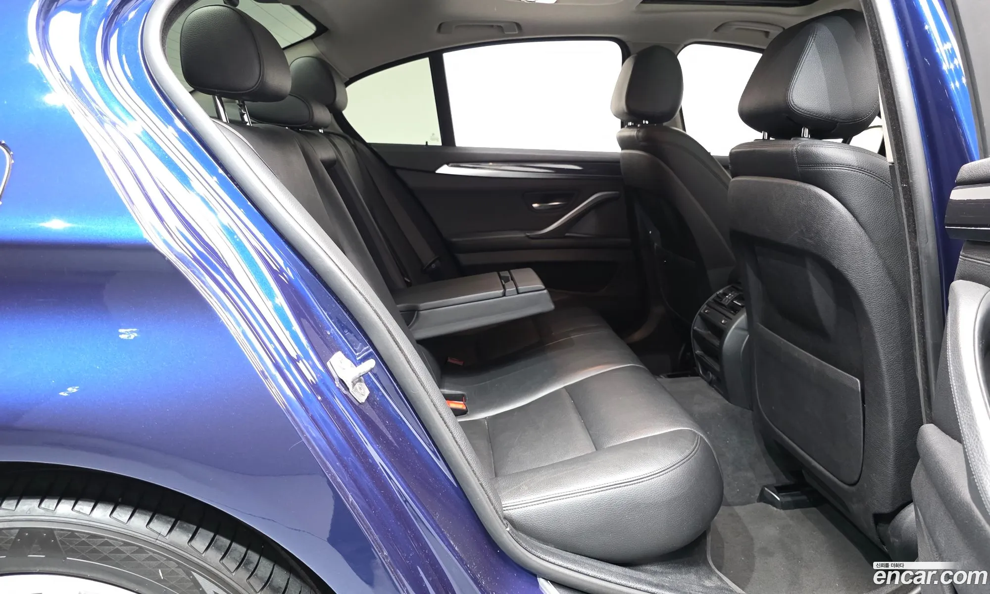 BMW 5 Series 2016 WBA5E5108GG201839 — 4