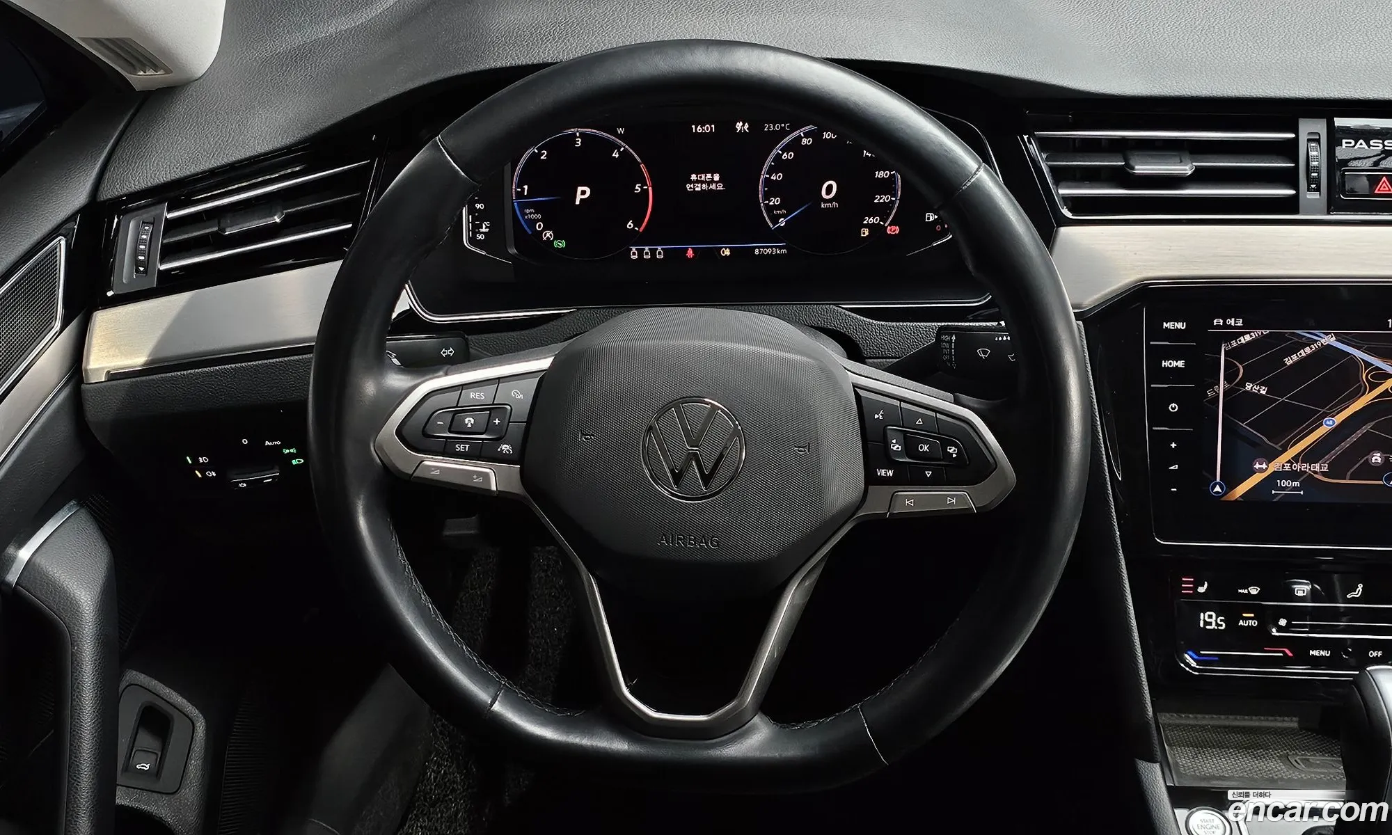 Volkswagen Passat GT 2021 — 26
