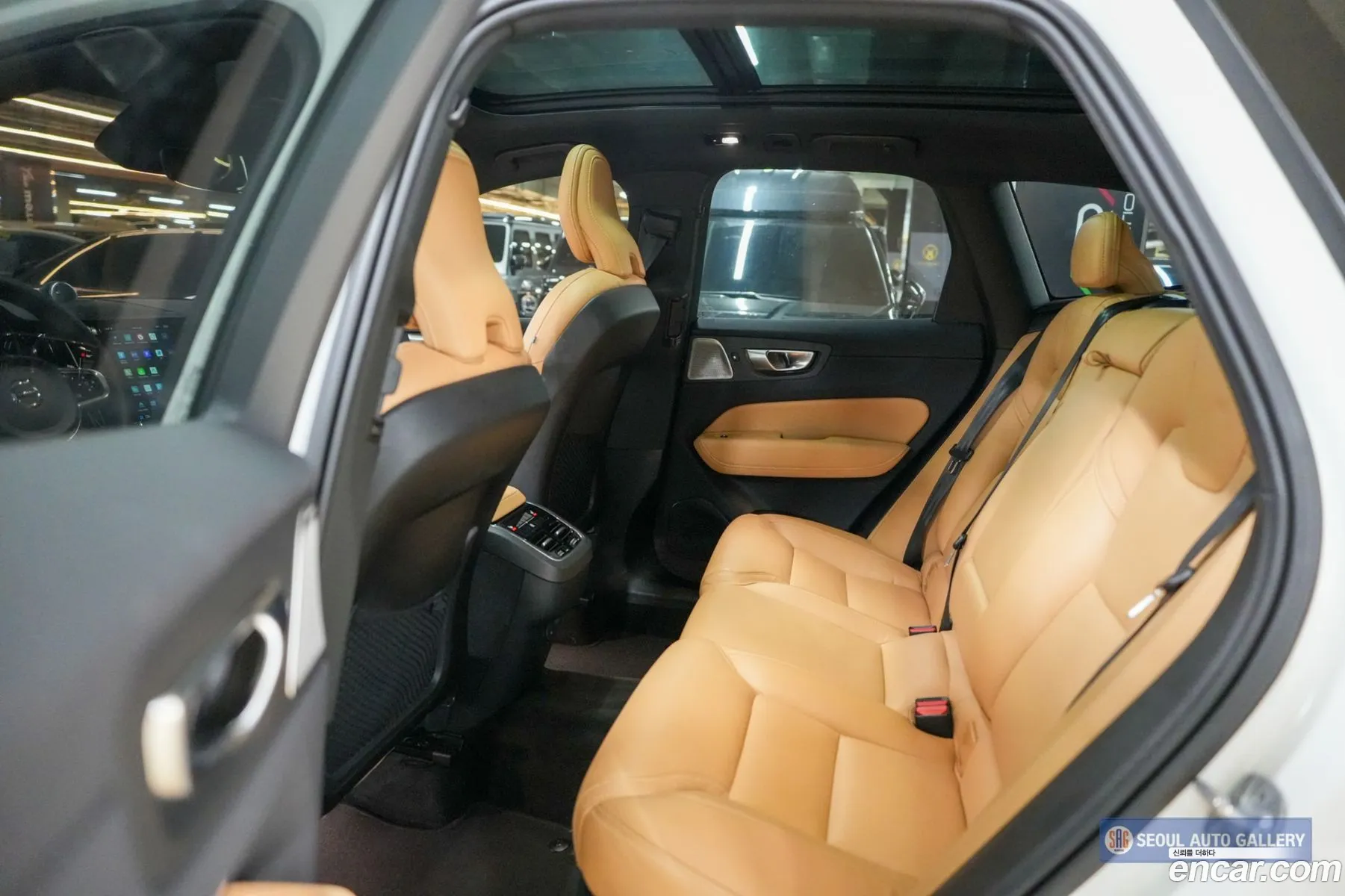 Volvo XC60 2023 — 11