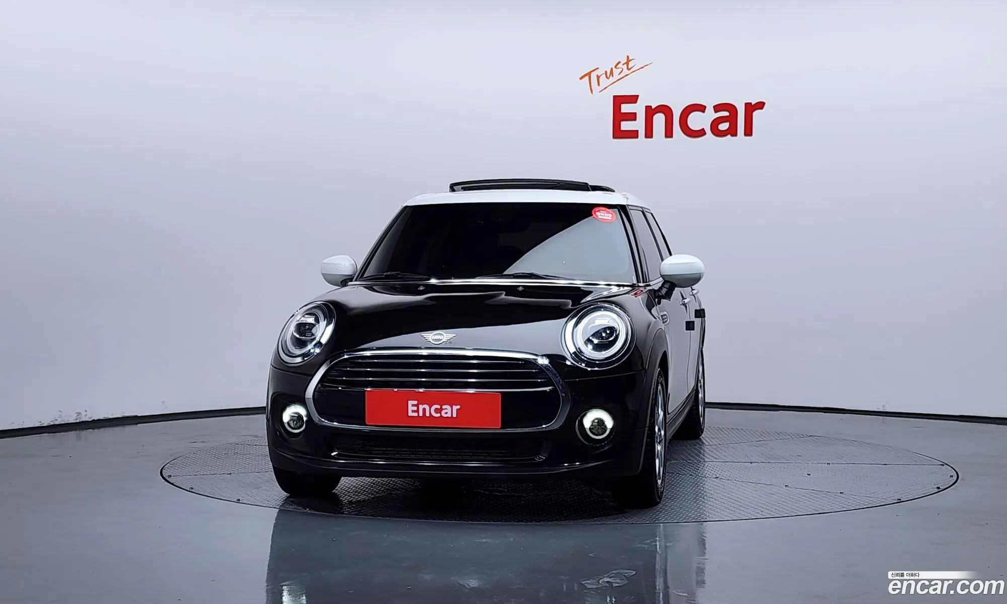 Mini Cooper 2020 WMWXV7108L2L95641 — 4
