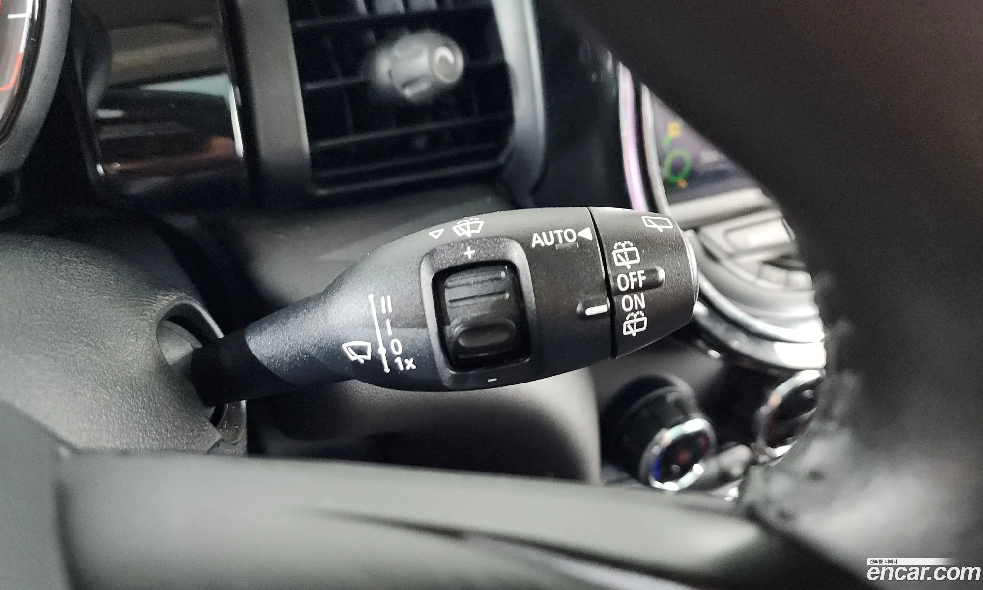 Mini Cooper 2020 WMWXV7108L2L95641 — 6