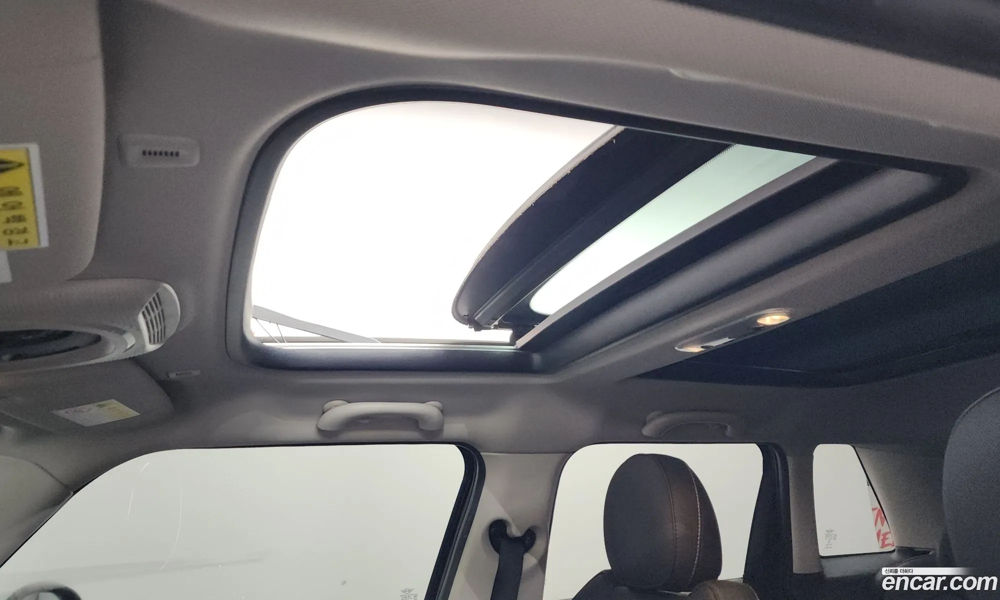 Mini Cooper 2020 WMWXV7108L2L95641 — 13