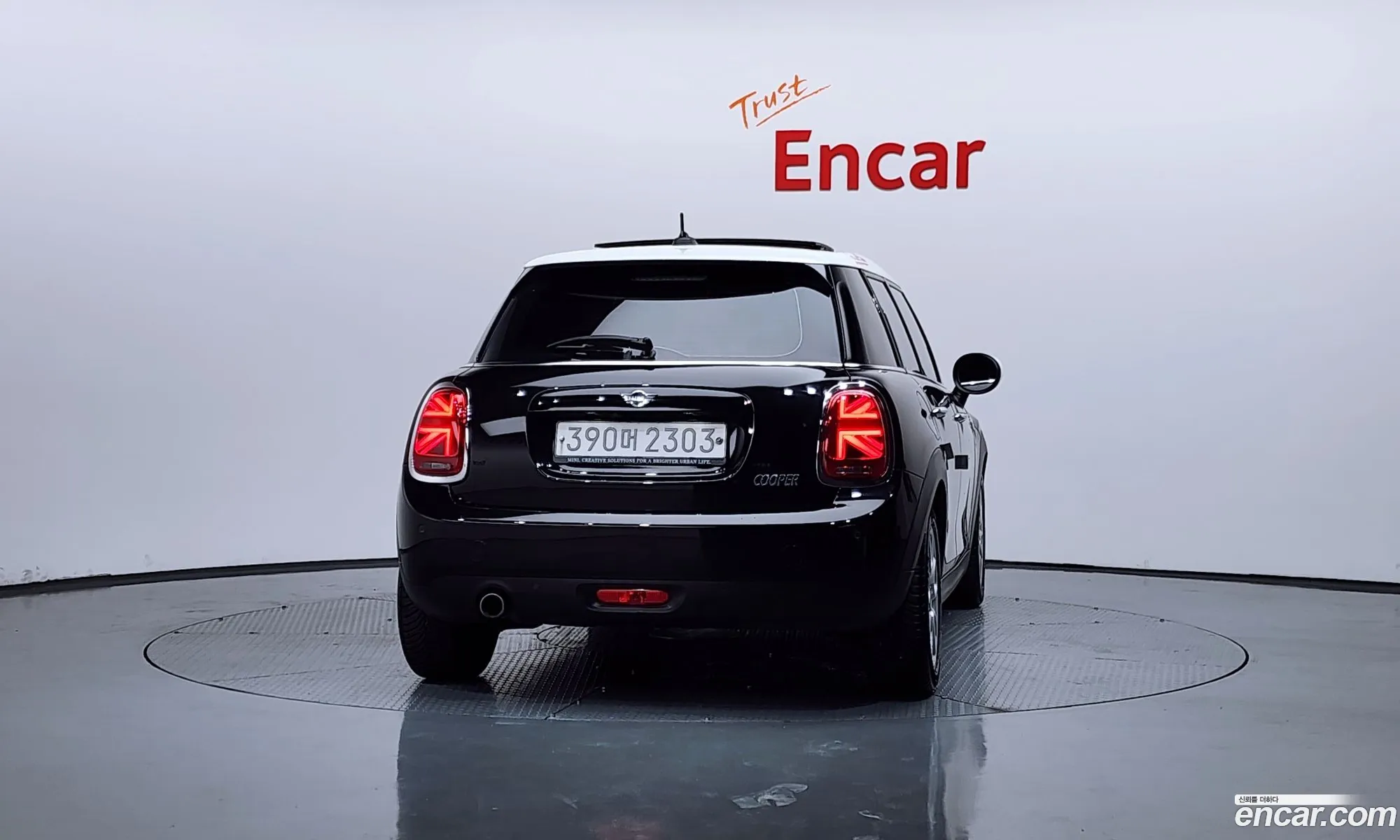 Mini Cooper 2020 WMWXV7108L2L95641 — 3