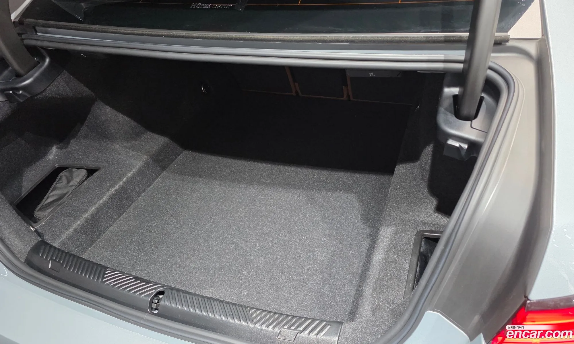 BMW 5 Series 2024 — 17