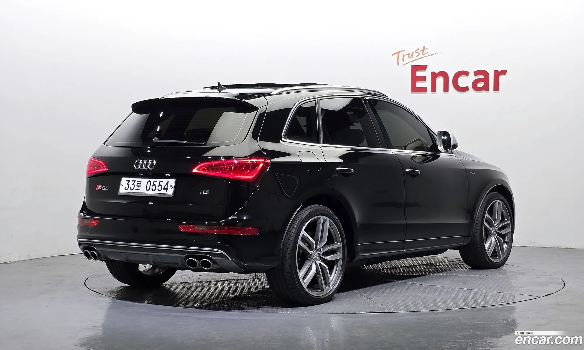 Audi SQ5 2016 WAUZZZ8RXGA055528 — 4