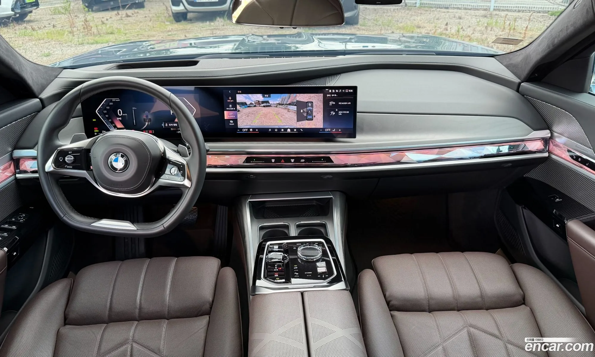 BMW 7 Series 2023 — 18