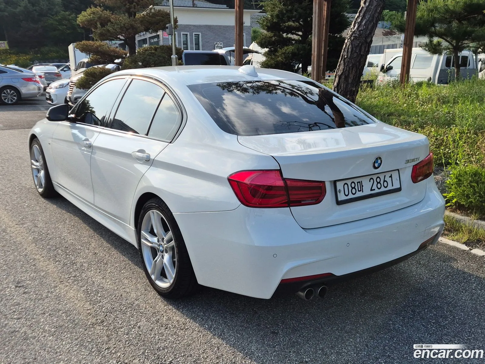 BMW 3 Series 2017 — 11