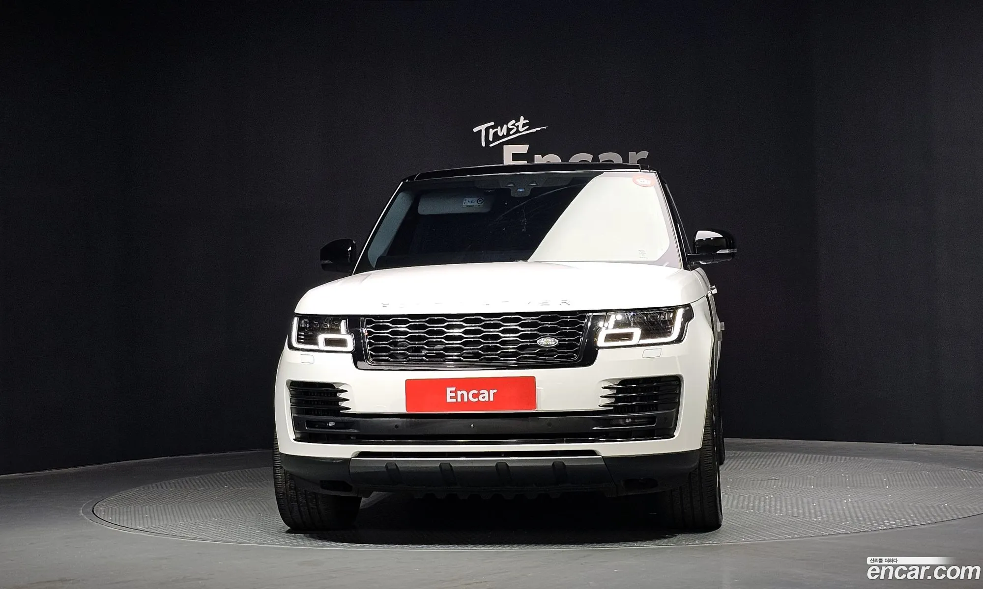 Land Rover Range Rover 2020 — 12