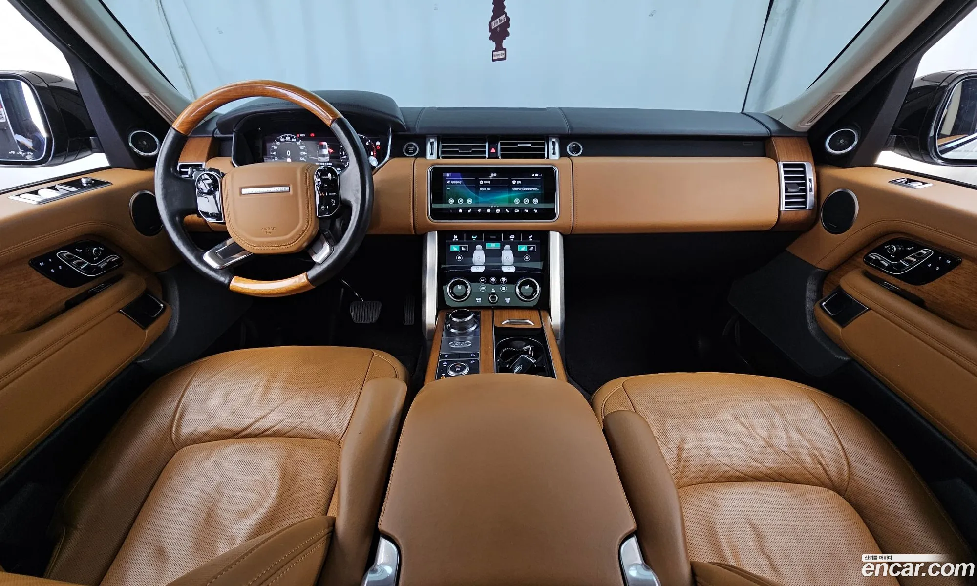 Land Rover Range Rover 2020 — 11