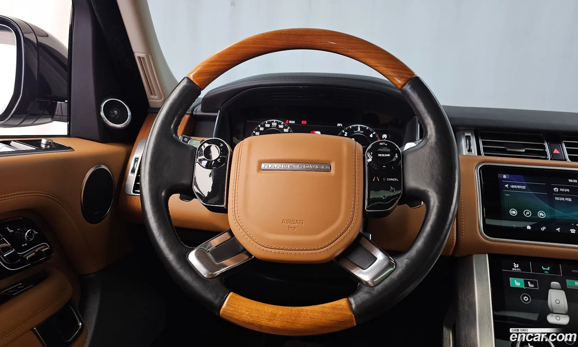 Land Rover Range Rover 2020 — 19
