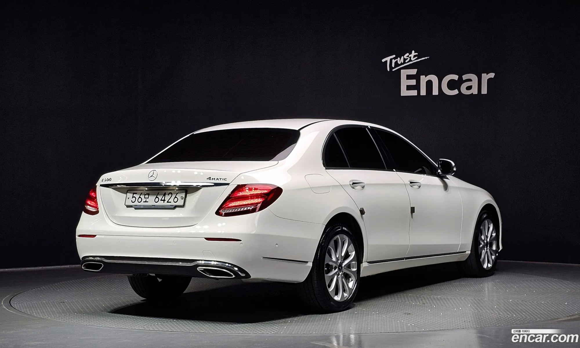 Mercedes-Benz E-Class W213 2018 WDDZF4KBXJA364472 — 15
