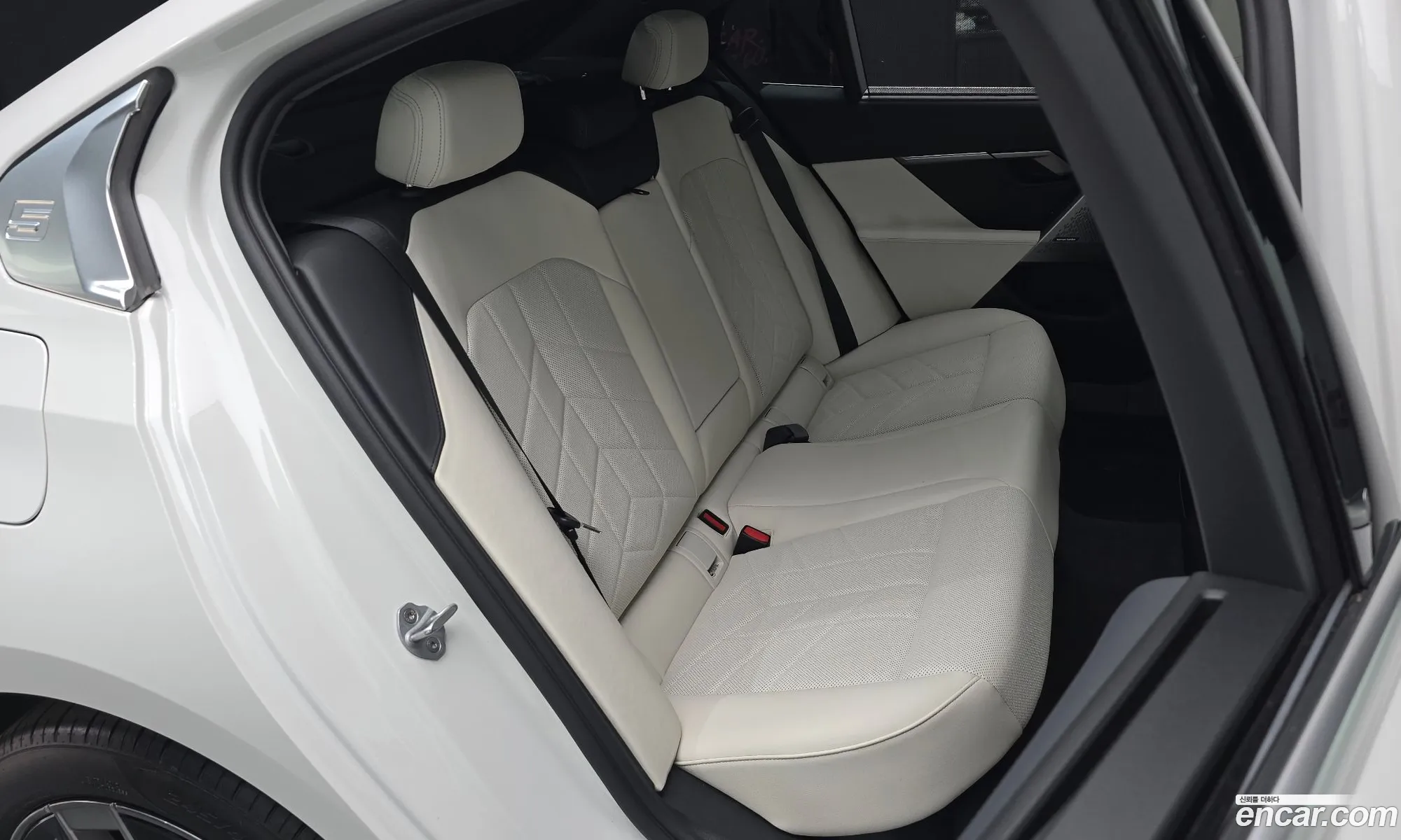 BMW i5 2025 — 4