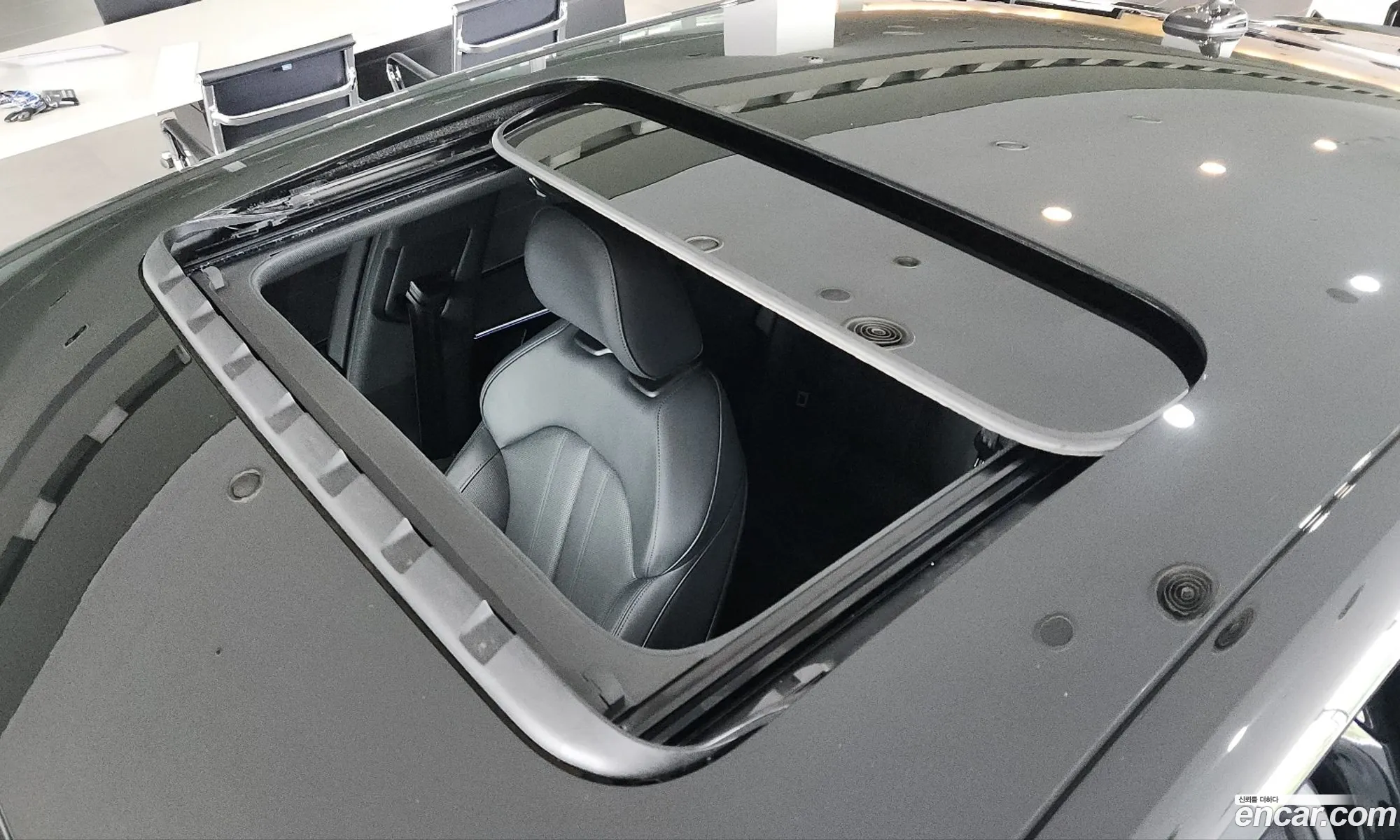 Audi A4 2023 — 12