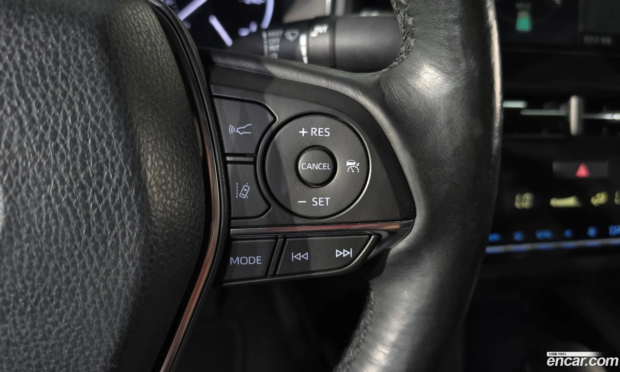 Toyota Avalon 2019 — 5