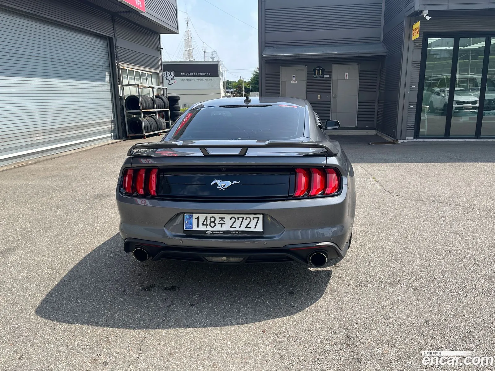 Ford Mustang 2022 — 6