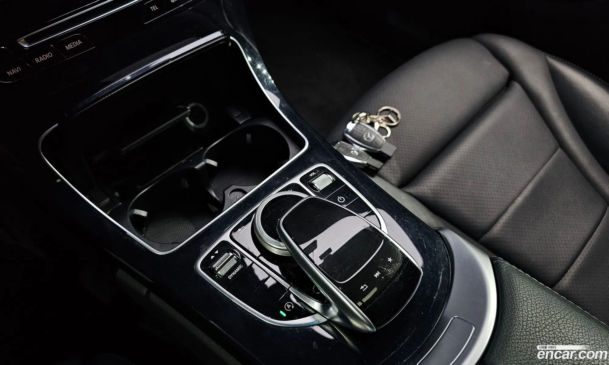 Mercedes-Benz C-Class W205 2017 WDDWF0EB2HR297644 — 28