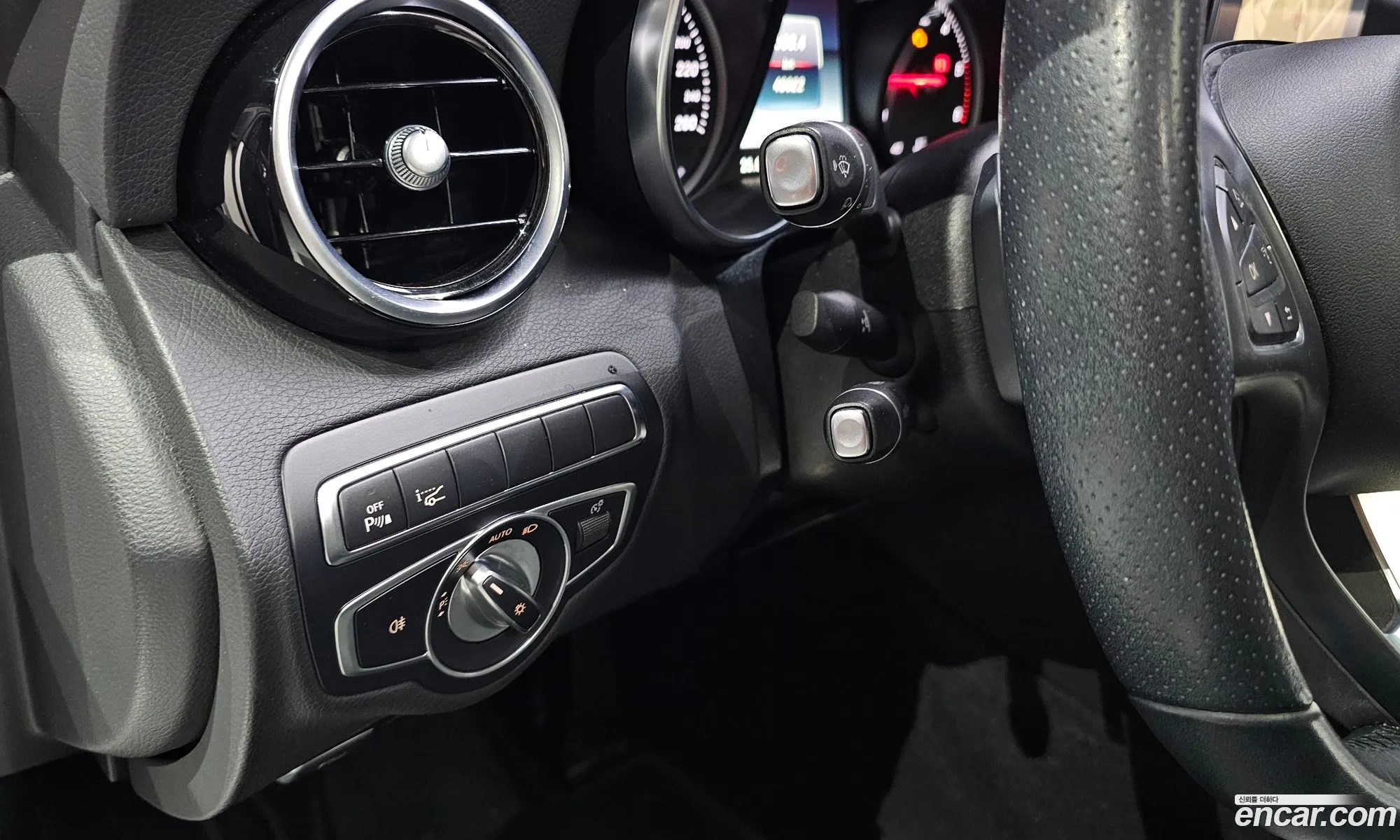 Mercedes-Benz C-Class W205 2017 WDDWF0EB2HR297644 — 17