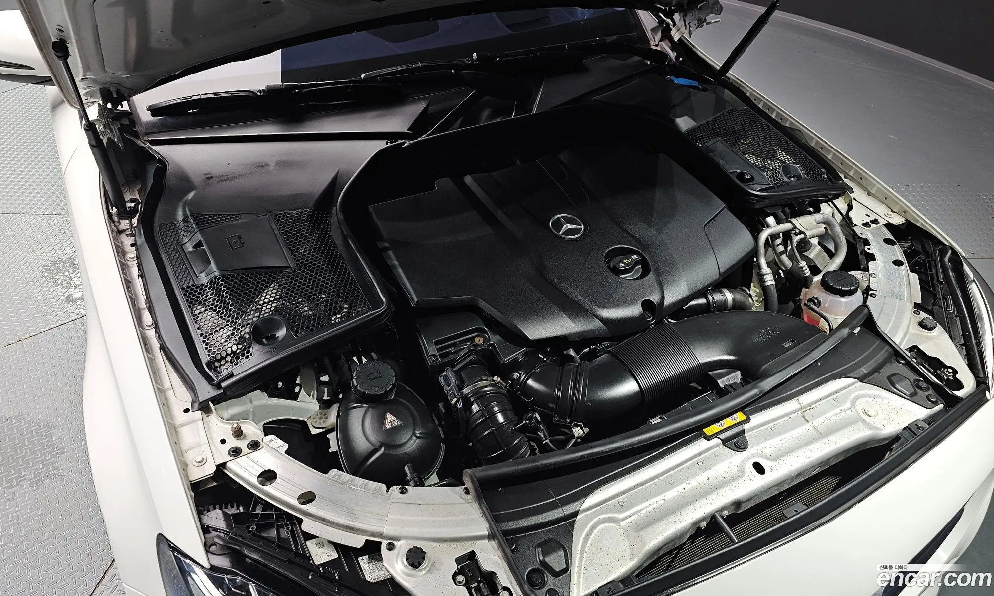 Mercedes-Benz C-Class W205 2017 WDDWF0EB2HR297644 — 3