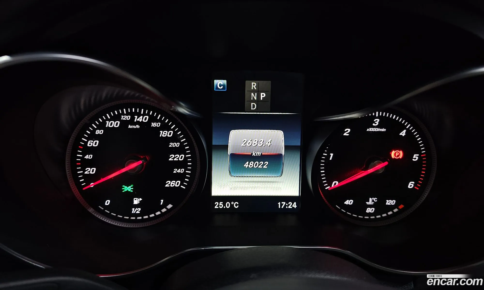 Mercedes-Benz C-Class W205 2017 WDDWF0EB2HR297644 — 24